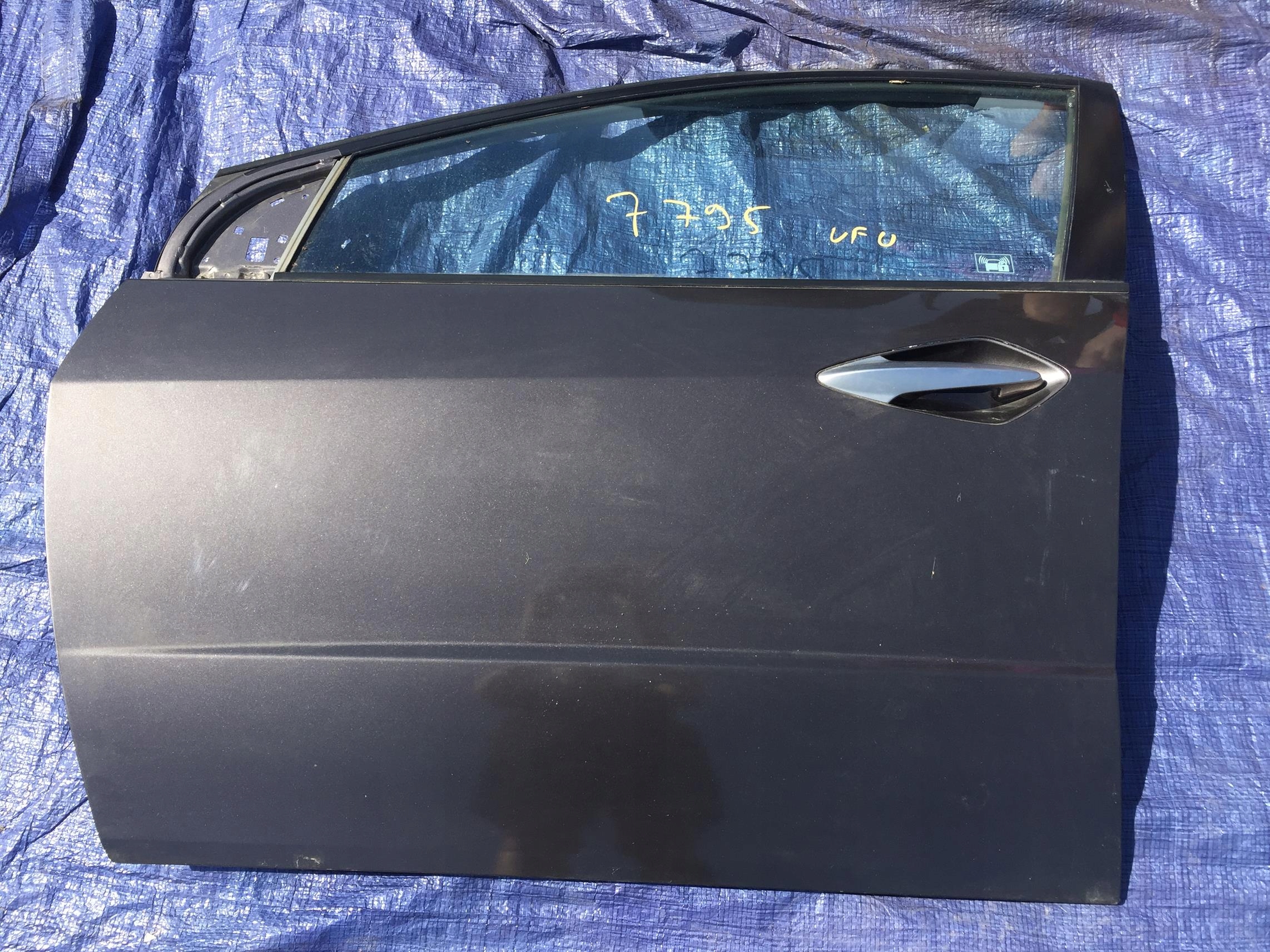 HONDA CIVIC VIII UFO 06-11 DRZWI LEWE PRZÓD