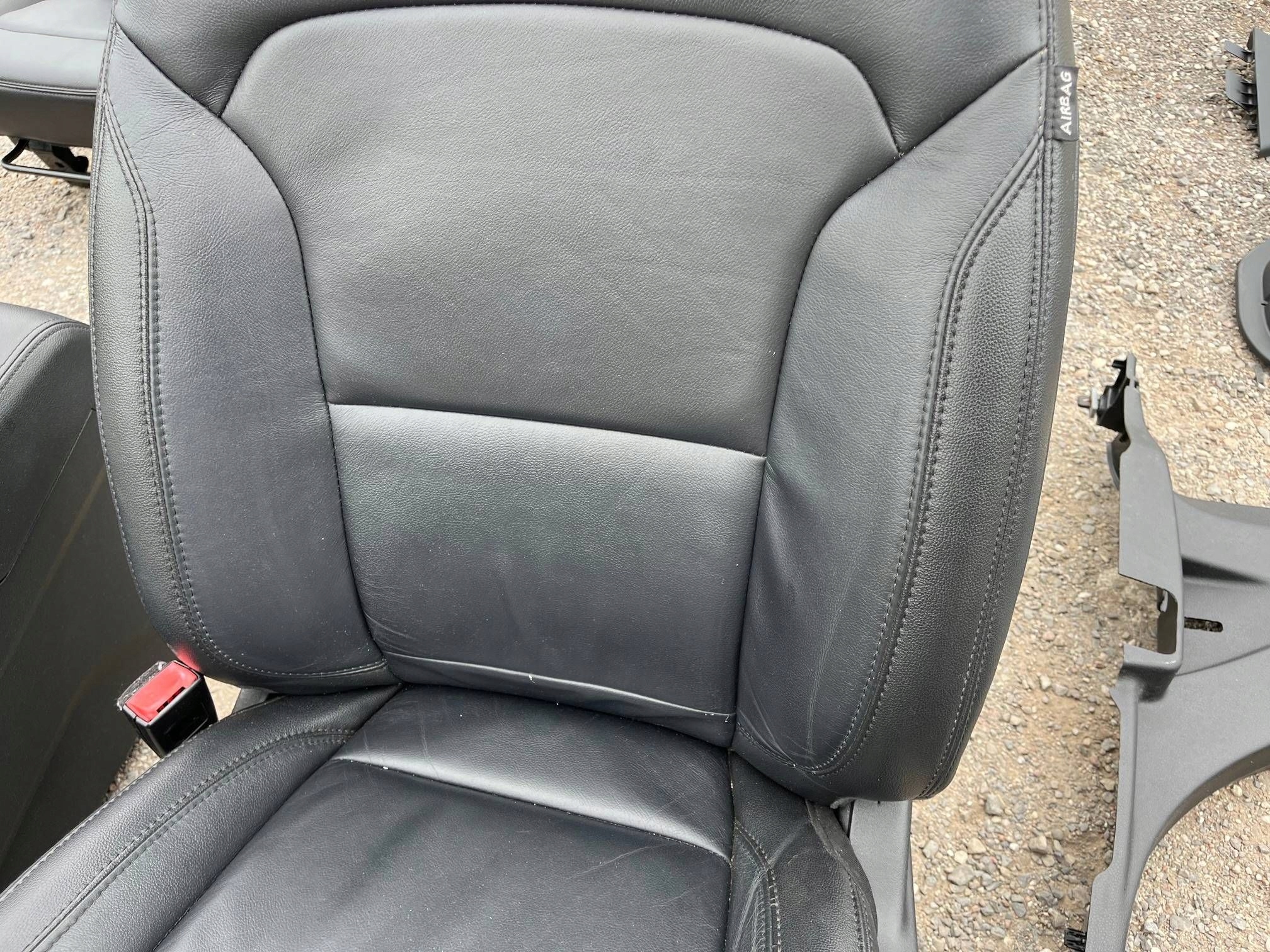 seats side pillars inner leather komplet Ford Explorer V 2016-2019