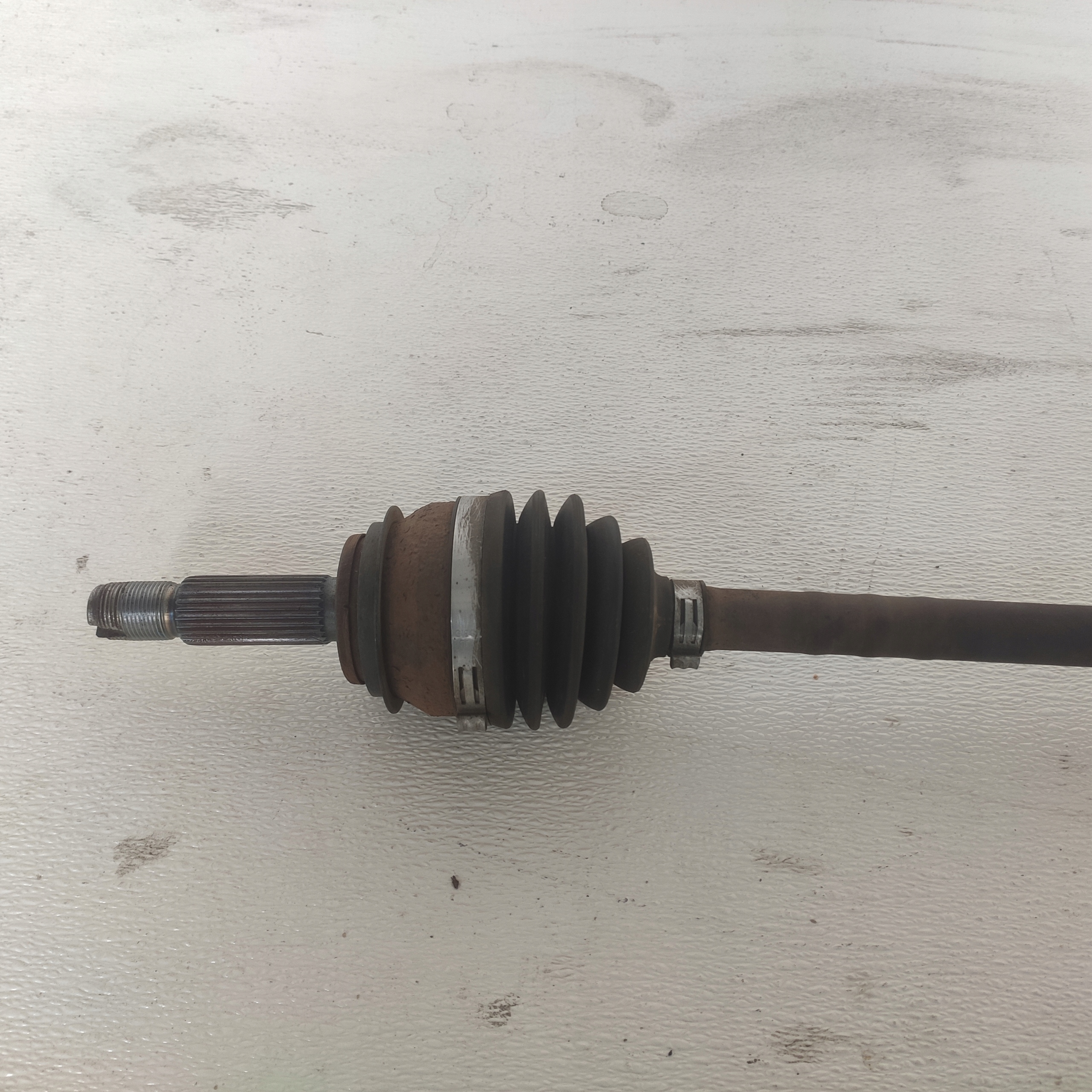 KIA RIO IV 2017>2023 1.4 16V semi-axis left 49500-H8300