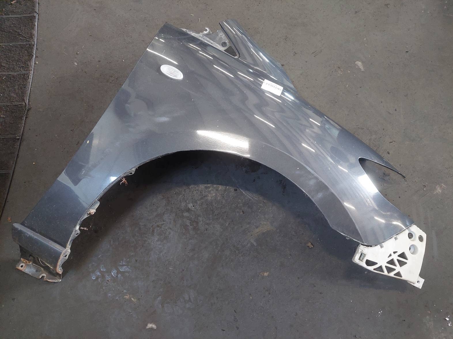 complete front bonnet bumper light fender MAZDA 5 and 28B