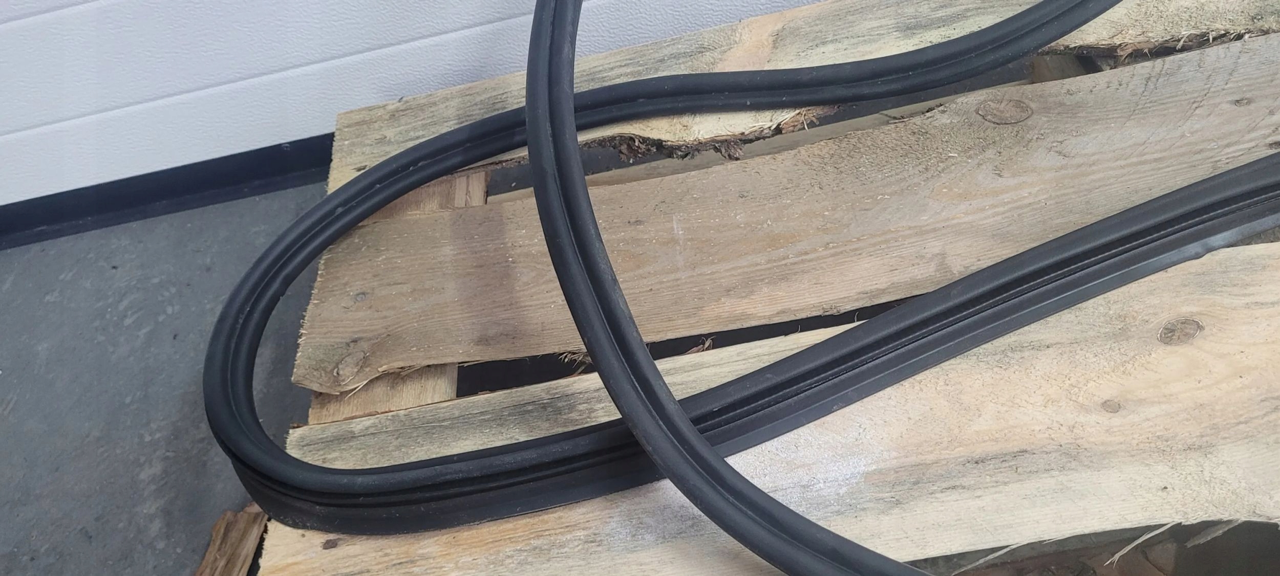 A6 C7 4G gasket bonnet boot rear part KOMBI
