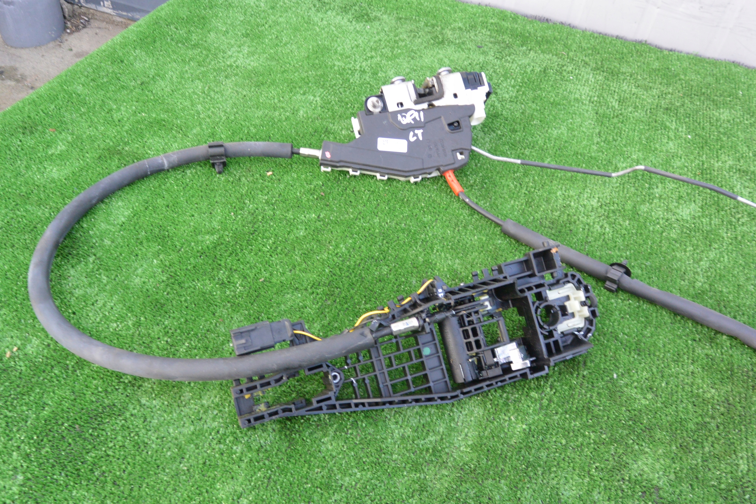 lock door left rear part MASERATI QUATTROPORTE VI