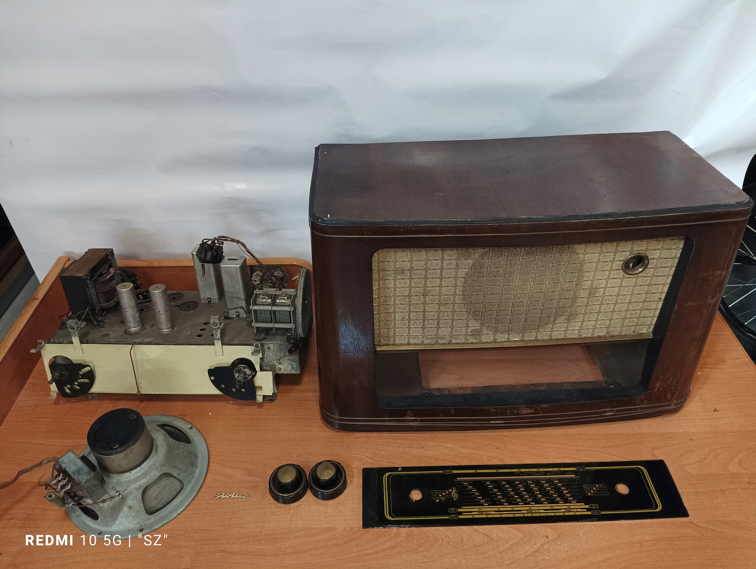 STOLICA - RADIO LAMPOWE - OBUDOWA - CHASSIS - NAPIS.