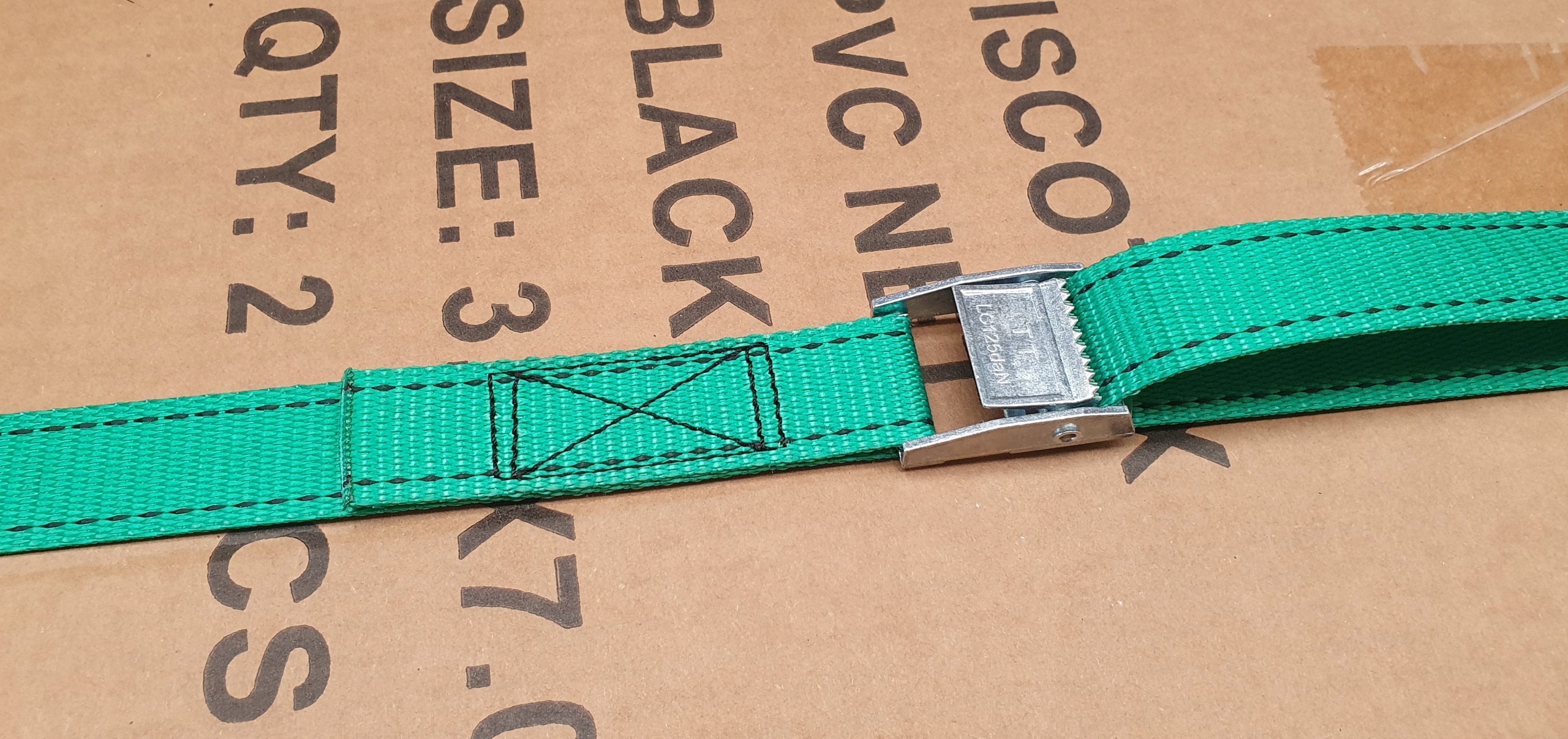 TAŚMA DO BAGAŻU PAS MOCUJĄCY Z KLAMRĄ EAN (GTIN) 5905247800329