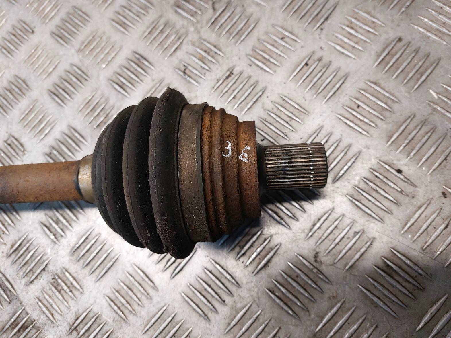 semi-axis left front VOLKSWAGEN GOLF V 1.4 FSI