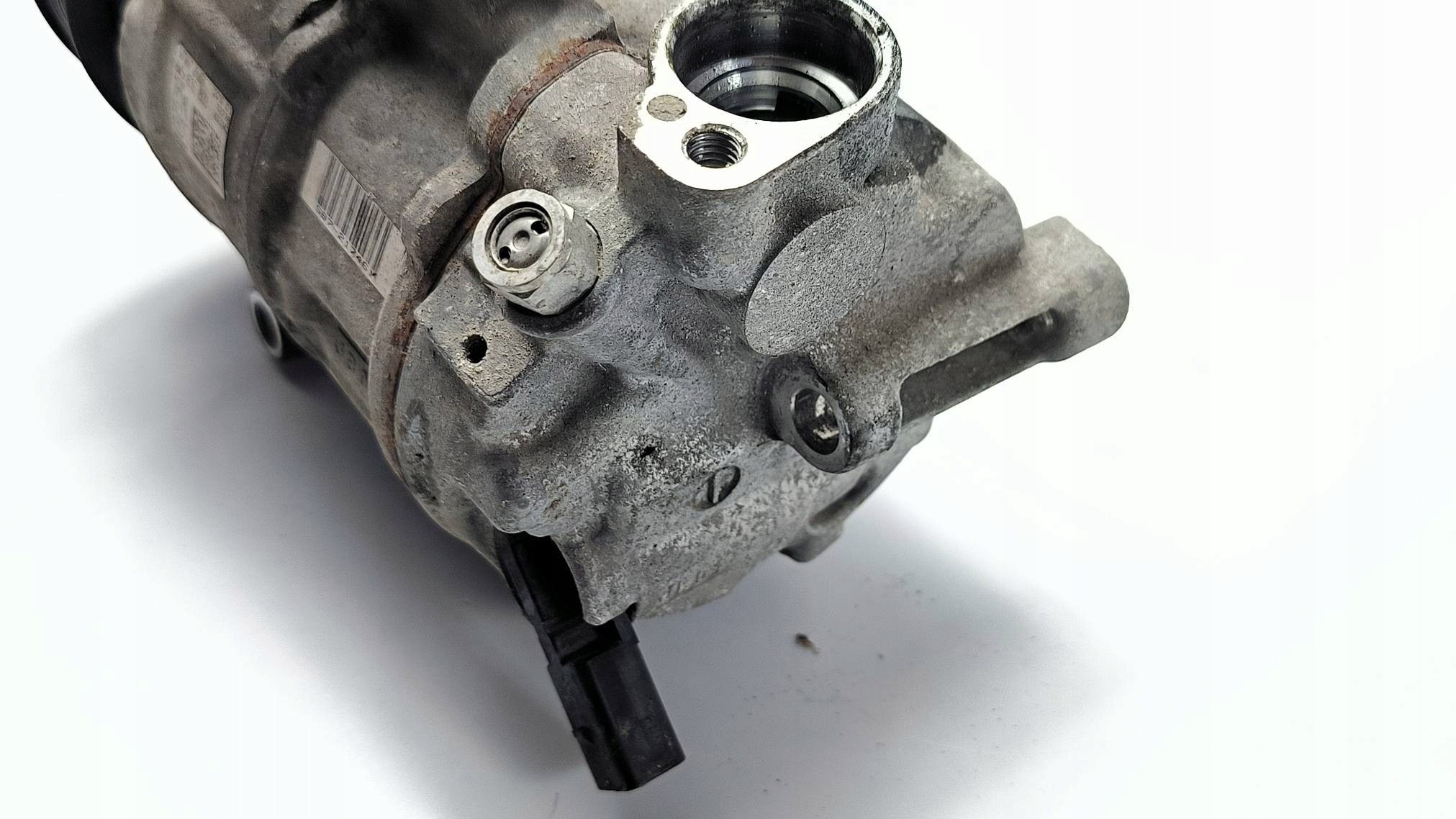air conditioning compressor 8W5816803 AUDI A4 B9