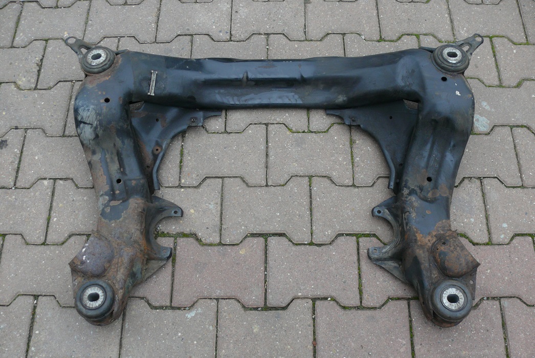 axle beam axle beam of the engine below engine AUDI S6 A6 C5 4.2 V8 4B3399313D