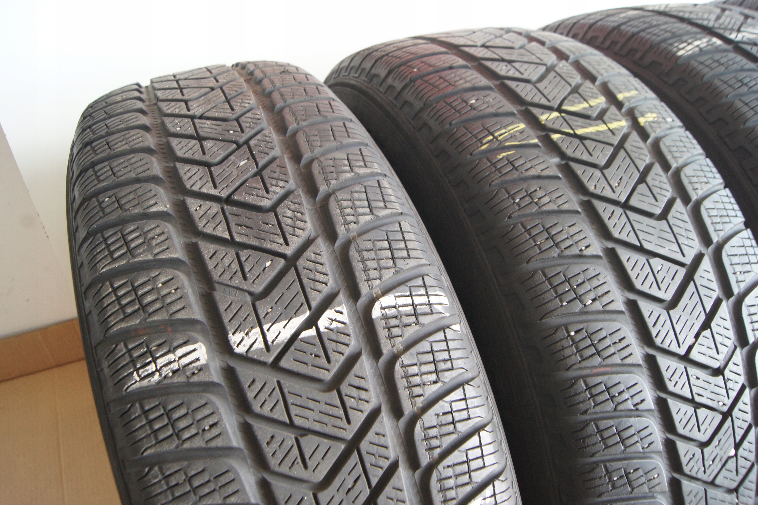 GD OPONY PIRELLI SCORPION WINTER 215/65 R17 ZIMA Szerokość opony 215 mm