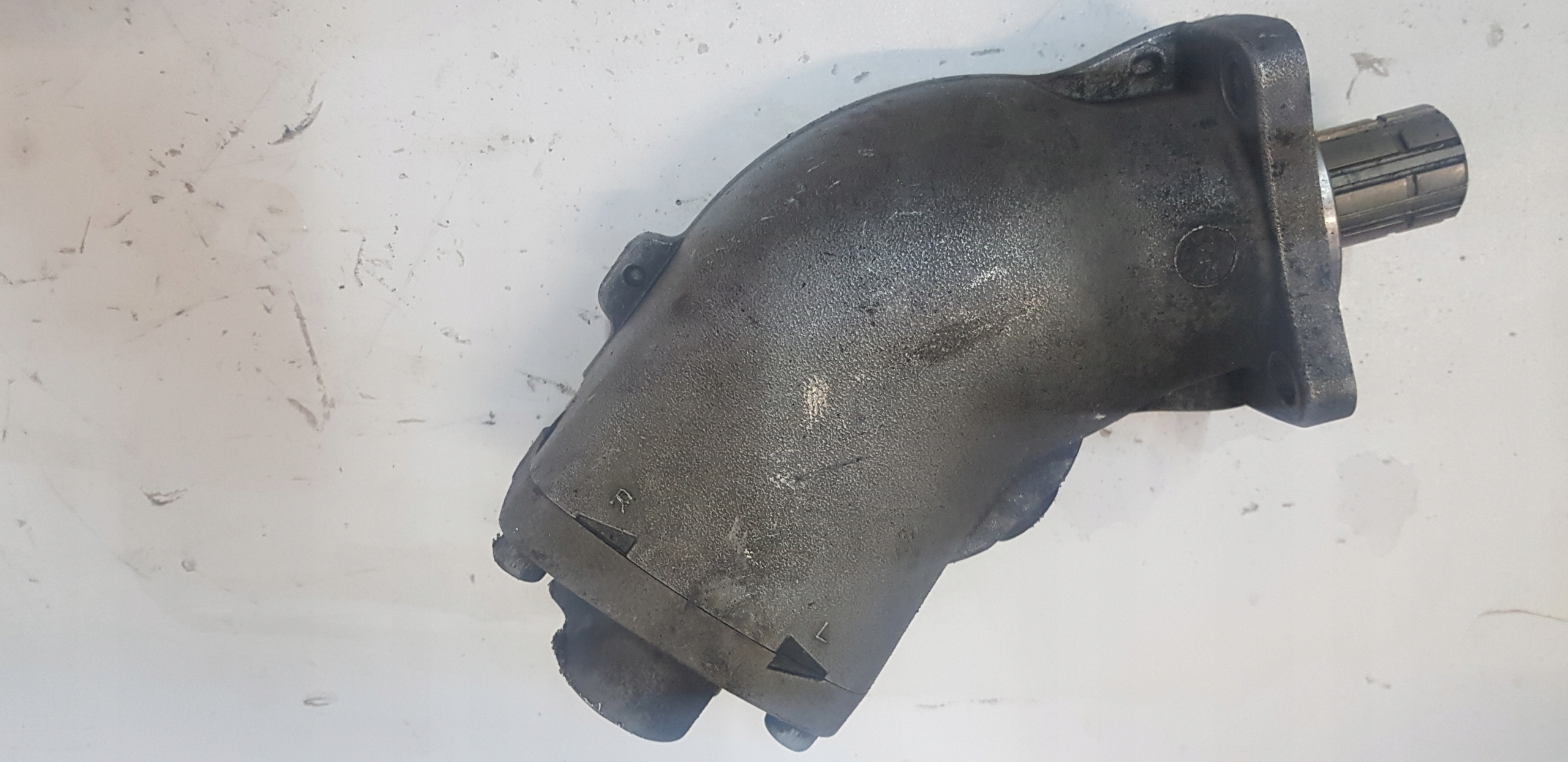 Sunfab SAP-064r daf man гидравлический поршневой насос