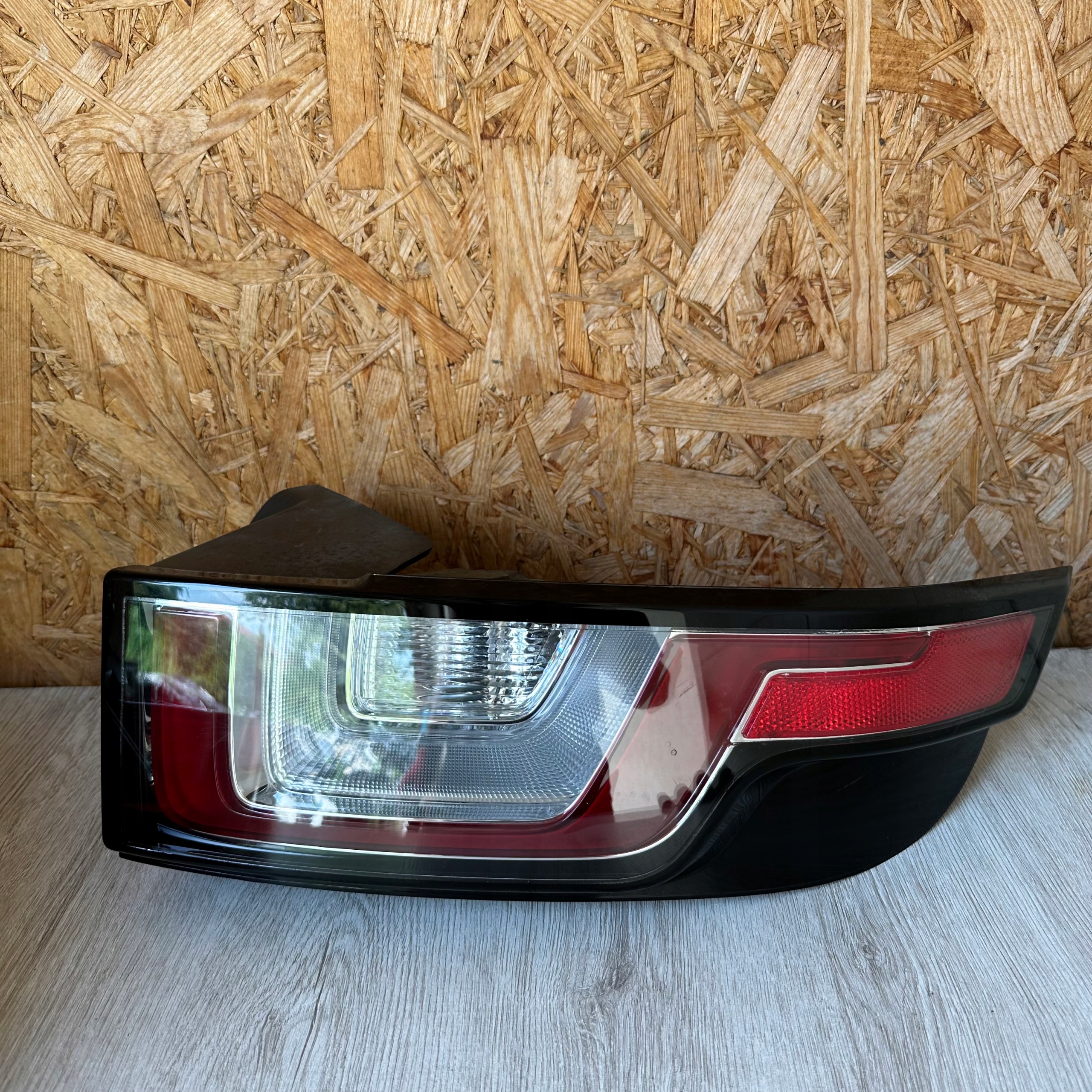 фонарь правый Range Rover Evoque 2017 год