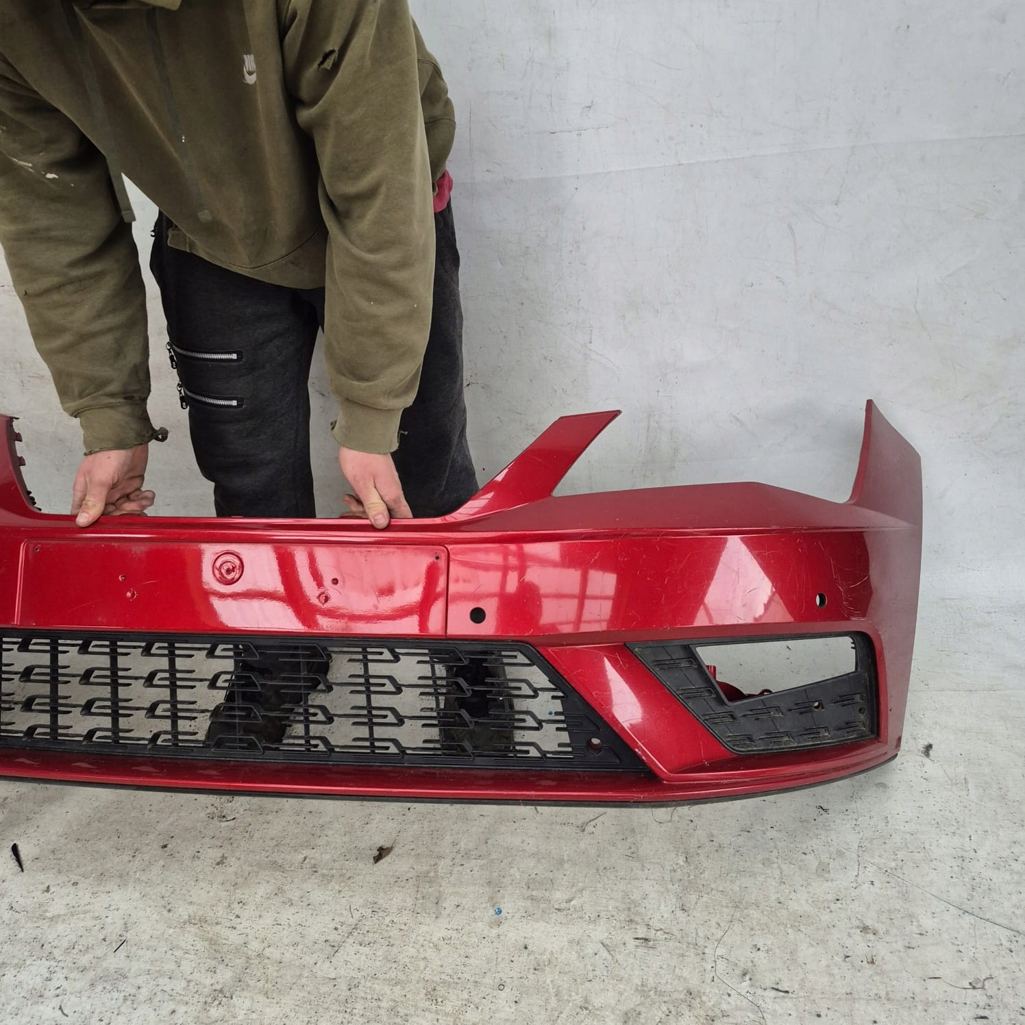 SEAT LEON III LIFT 16- bumper front front PDC SPR 5F0807221R