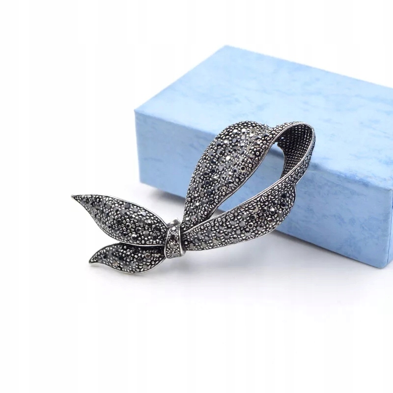 BROSZKA SPINKA WSTĄŻKA Marka Inna marka