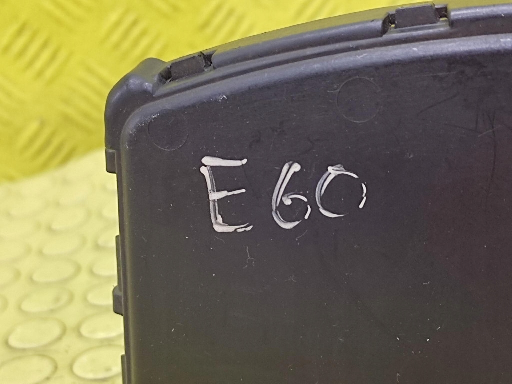 BMW E60 Montage Bouton 915905102