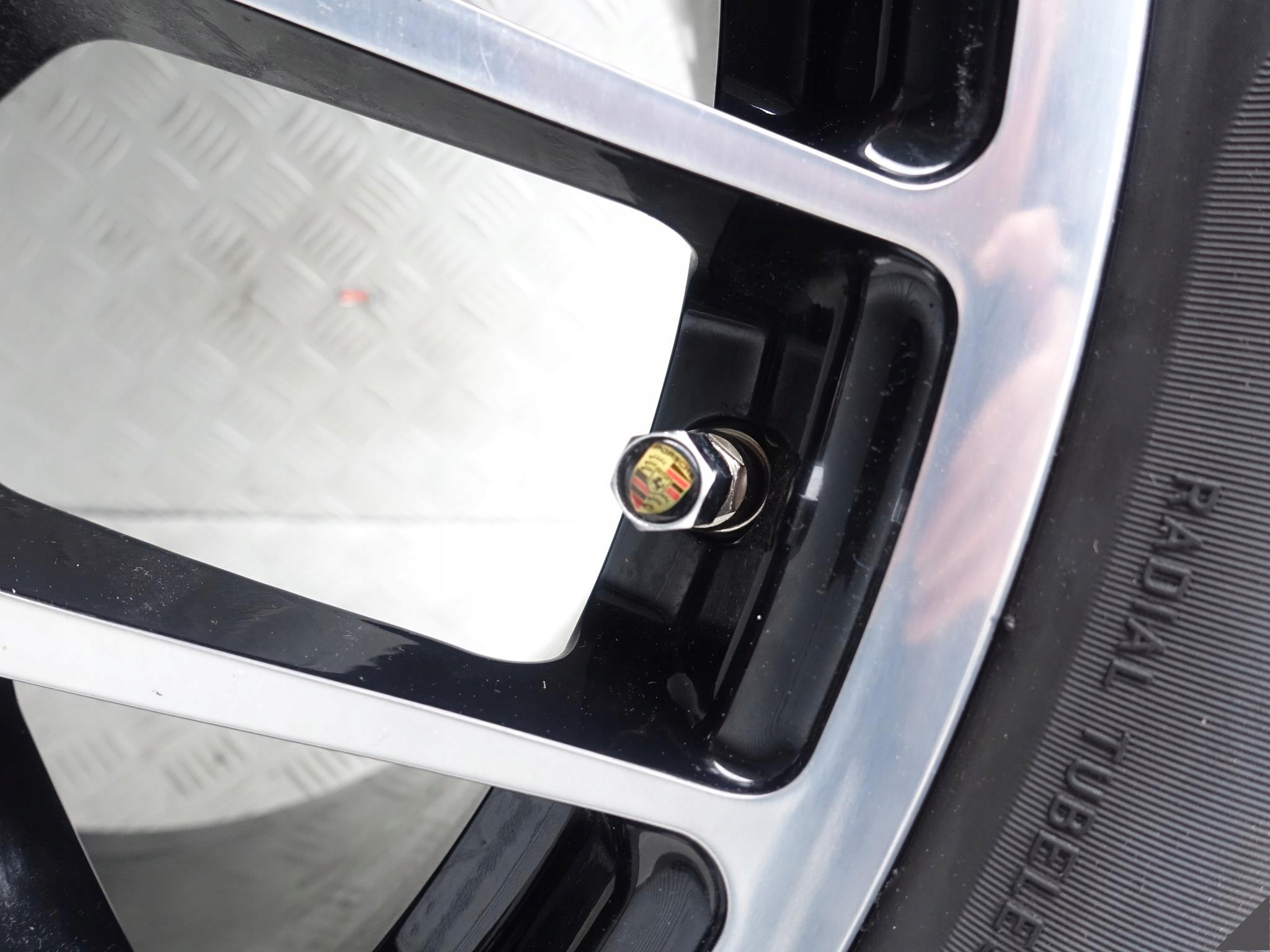 PORSCHE 991 TURBO S disk 11Jx20 ET59 305/30 7mm