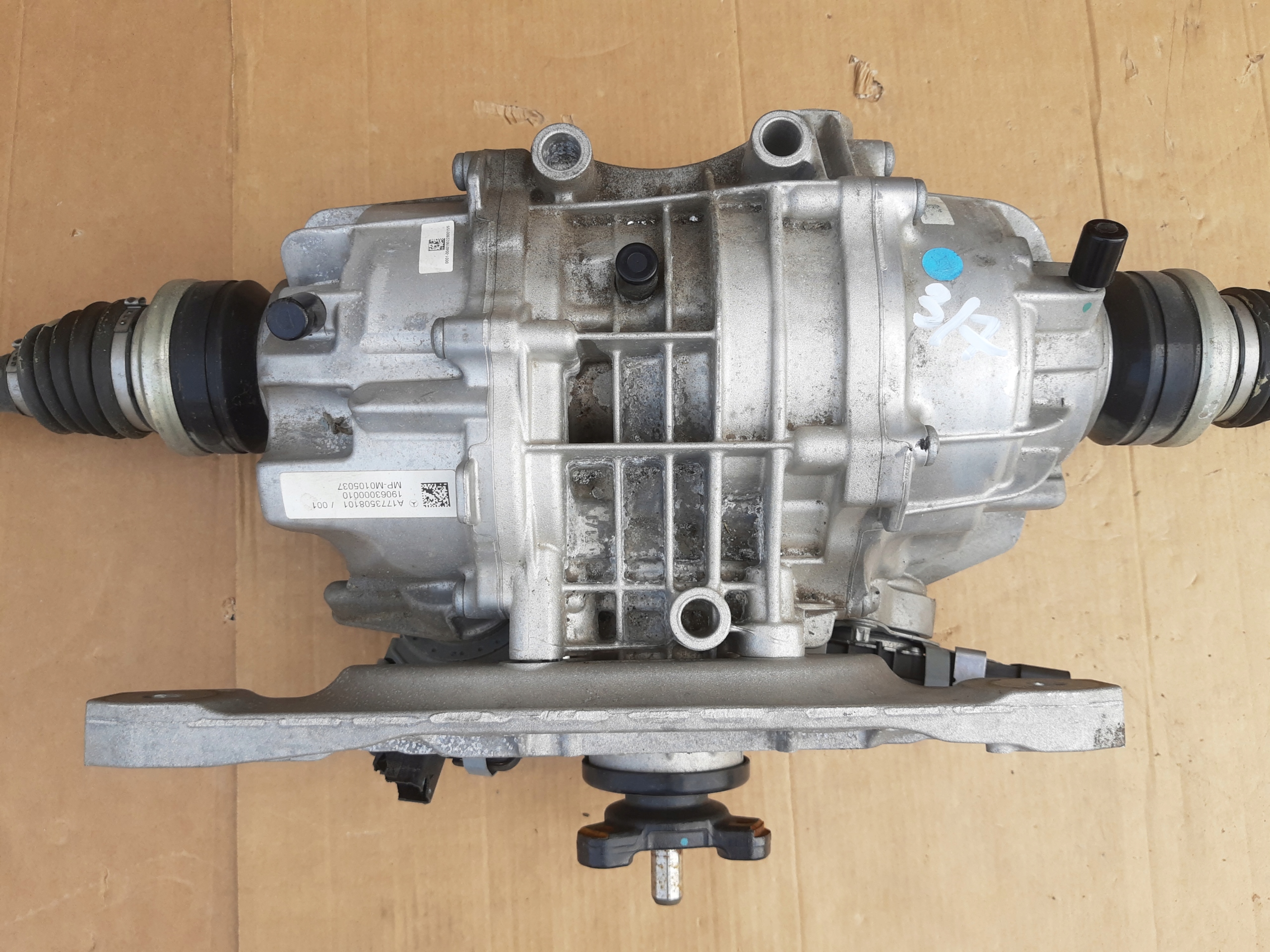 A1773508101 45S - MERCEDES A W177 CLA W118 A45 AMG дифференциал