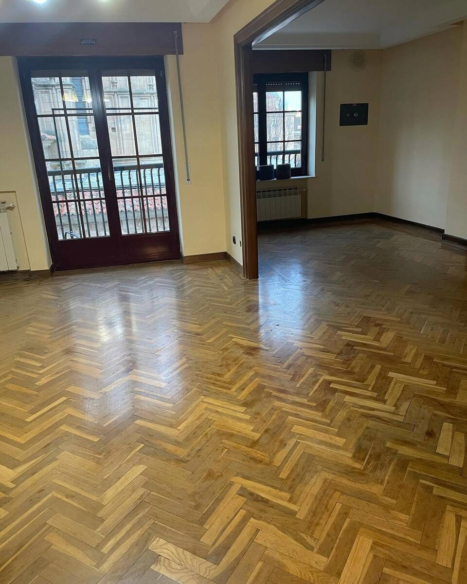 Deva RESIPLAS szpachla do parkietu drewna wypełniacz do szczelin 1L Marka Deva