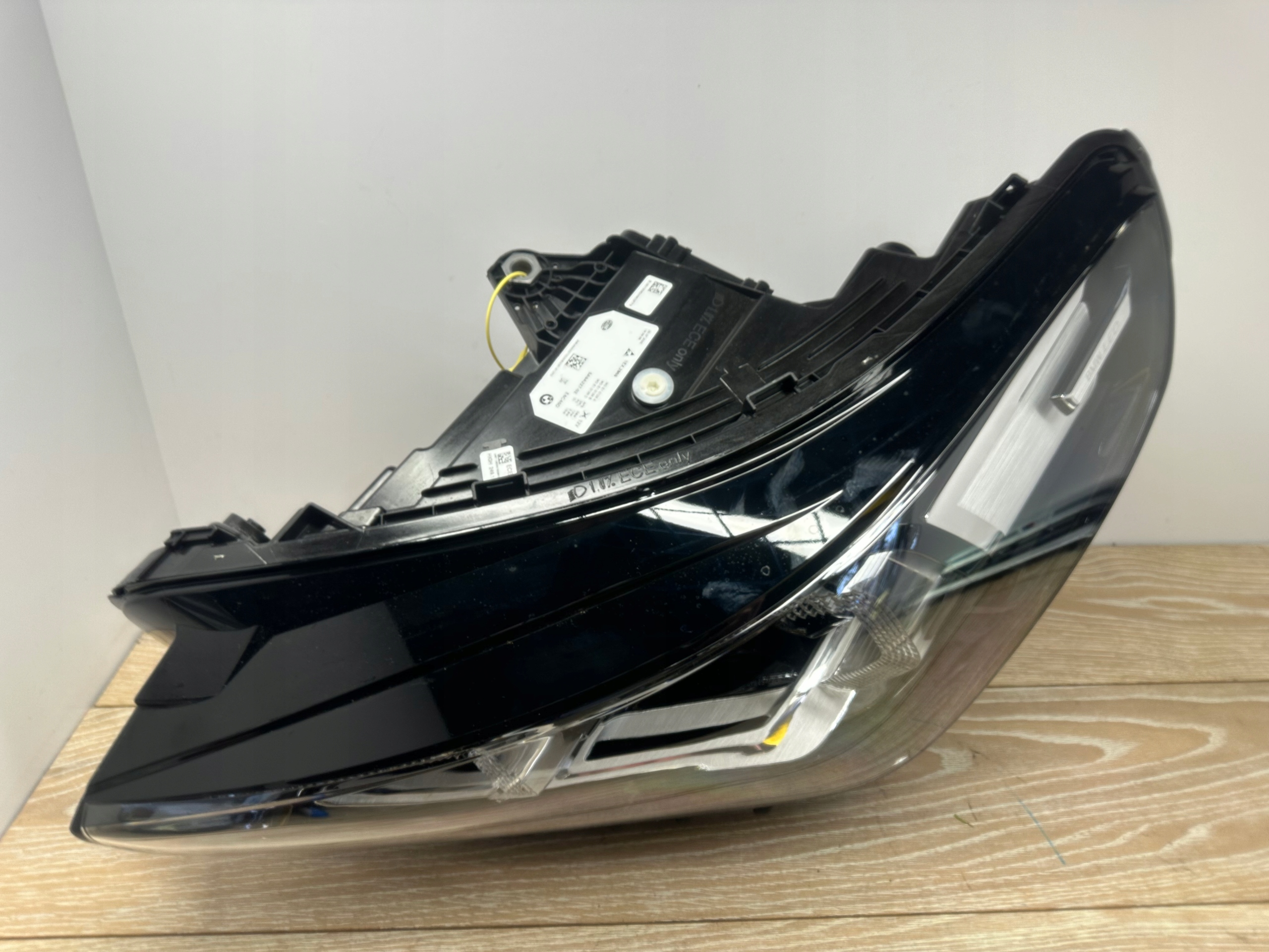 light front front left BMW X1 U11 FULL LED 5A9A227