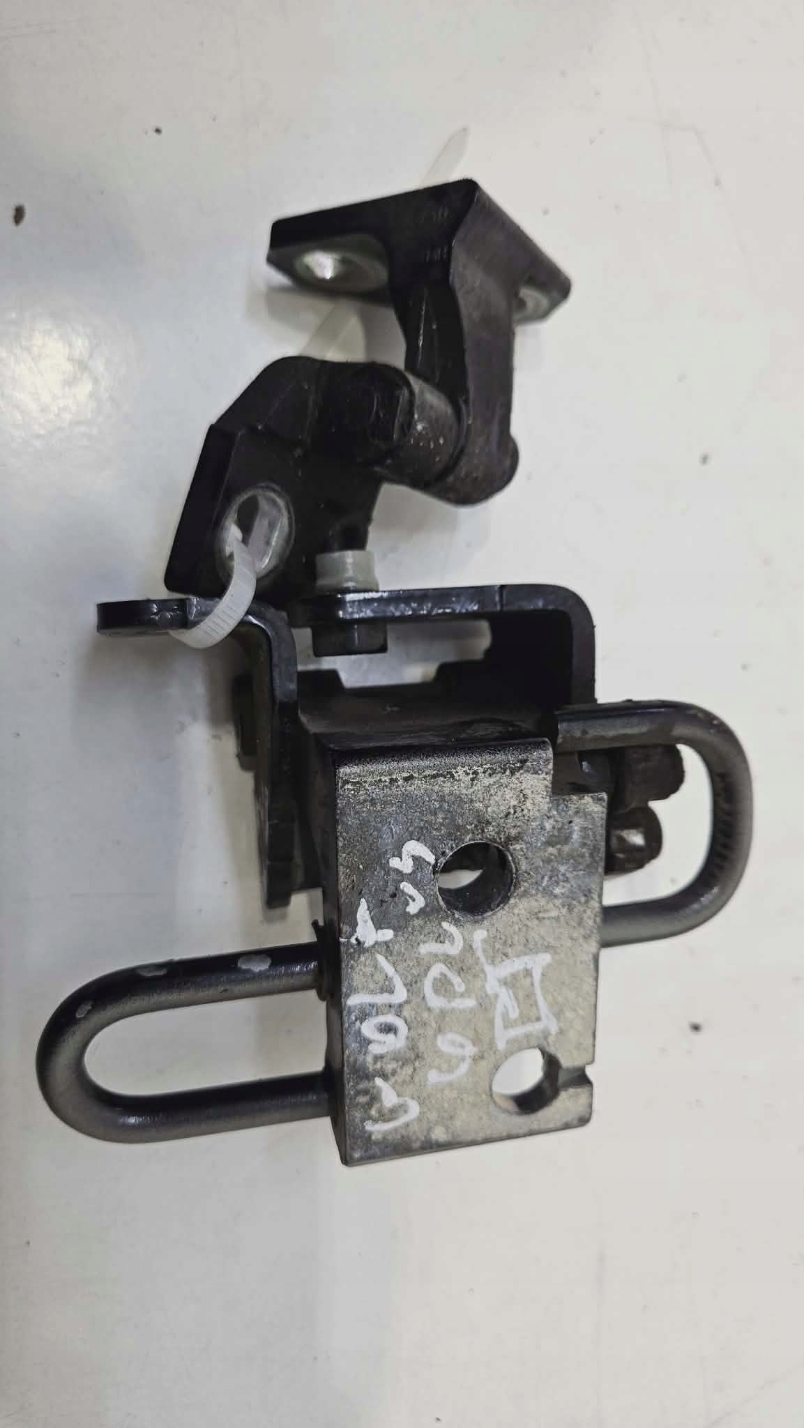 hinge door right rear part VOLKSWAGEN GOLF V VI plus