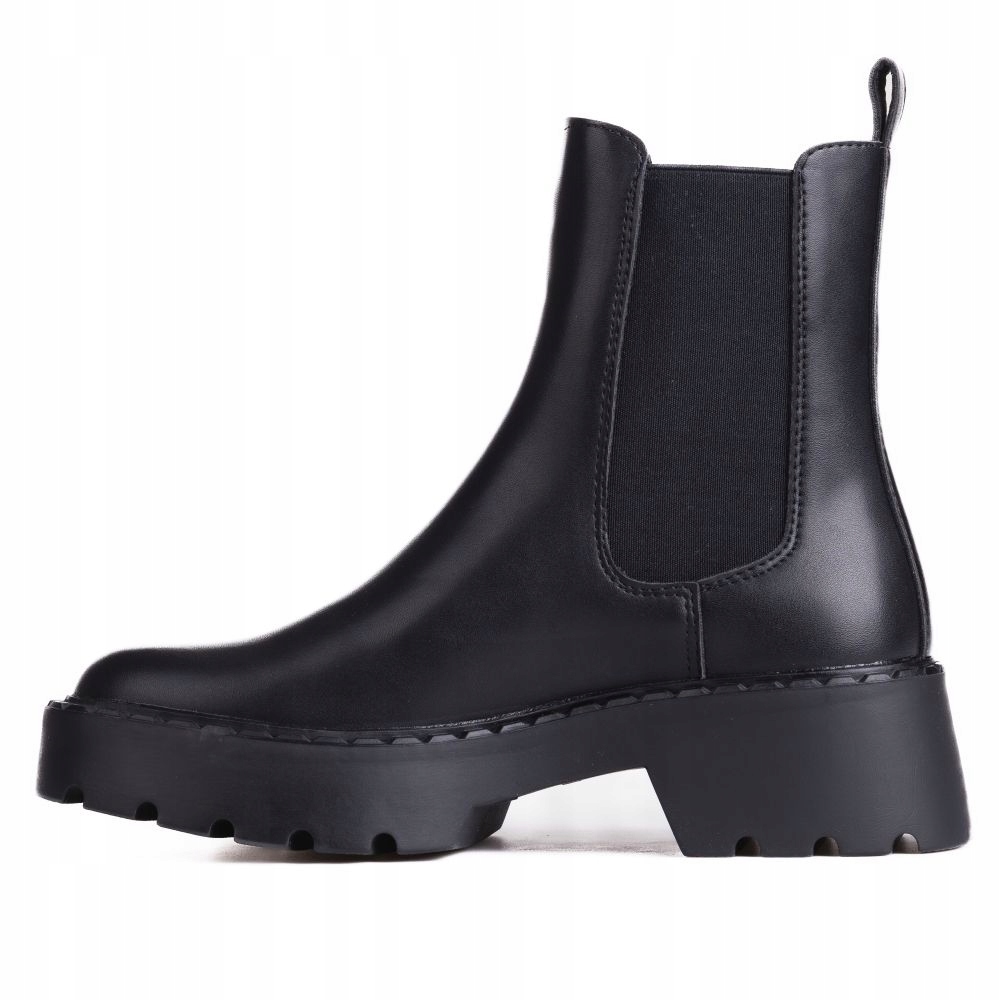 CZARNE BOTKI SZTYBLETY NA PLATFORMIE OCIEPLANE 39 Kod producenta BT771