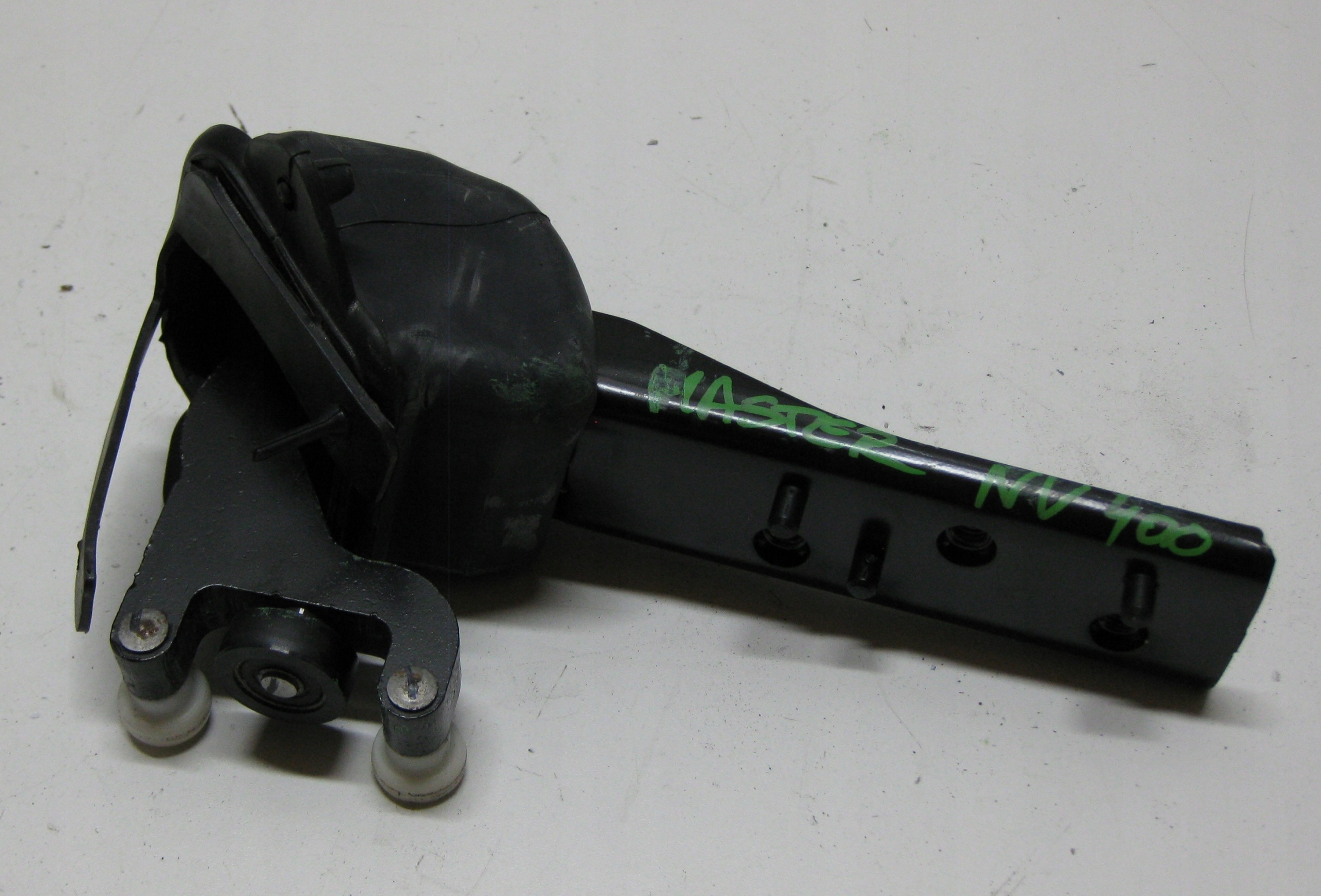 RENAULT MASTER III roll subframe central door of the sliding 777640623R