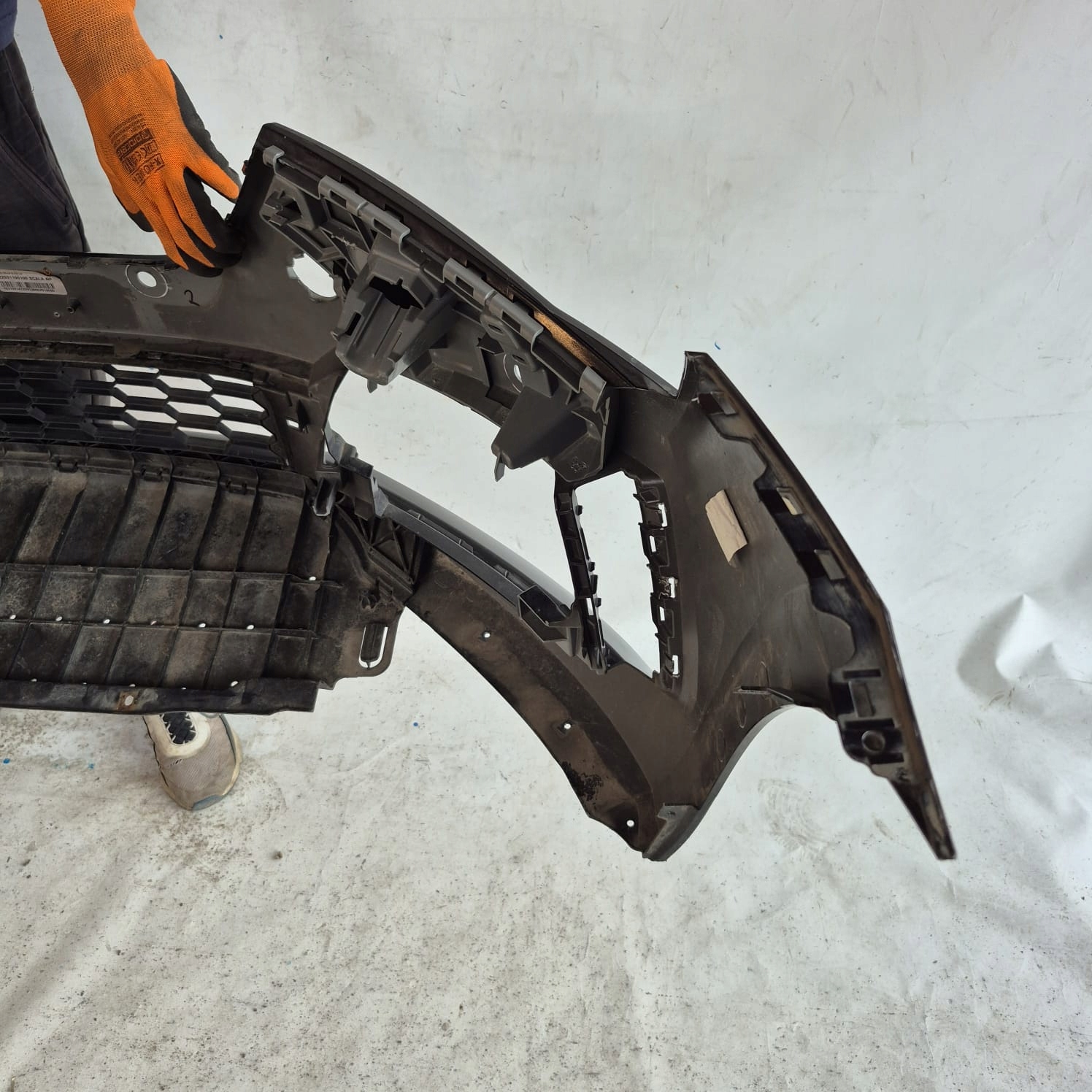 SKODA SCALA 19-23 bumper front front PDC + cover