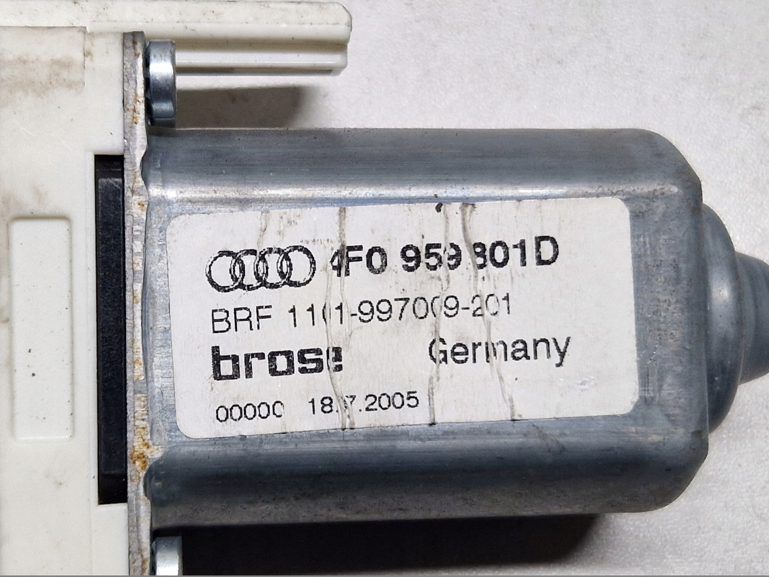 AUDI A6 C6 A6C6 mini motor windows left front 4F0959801D