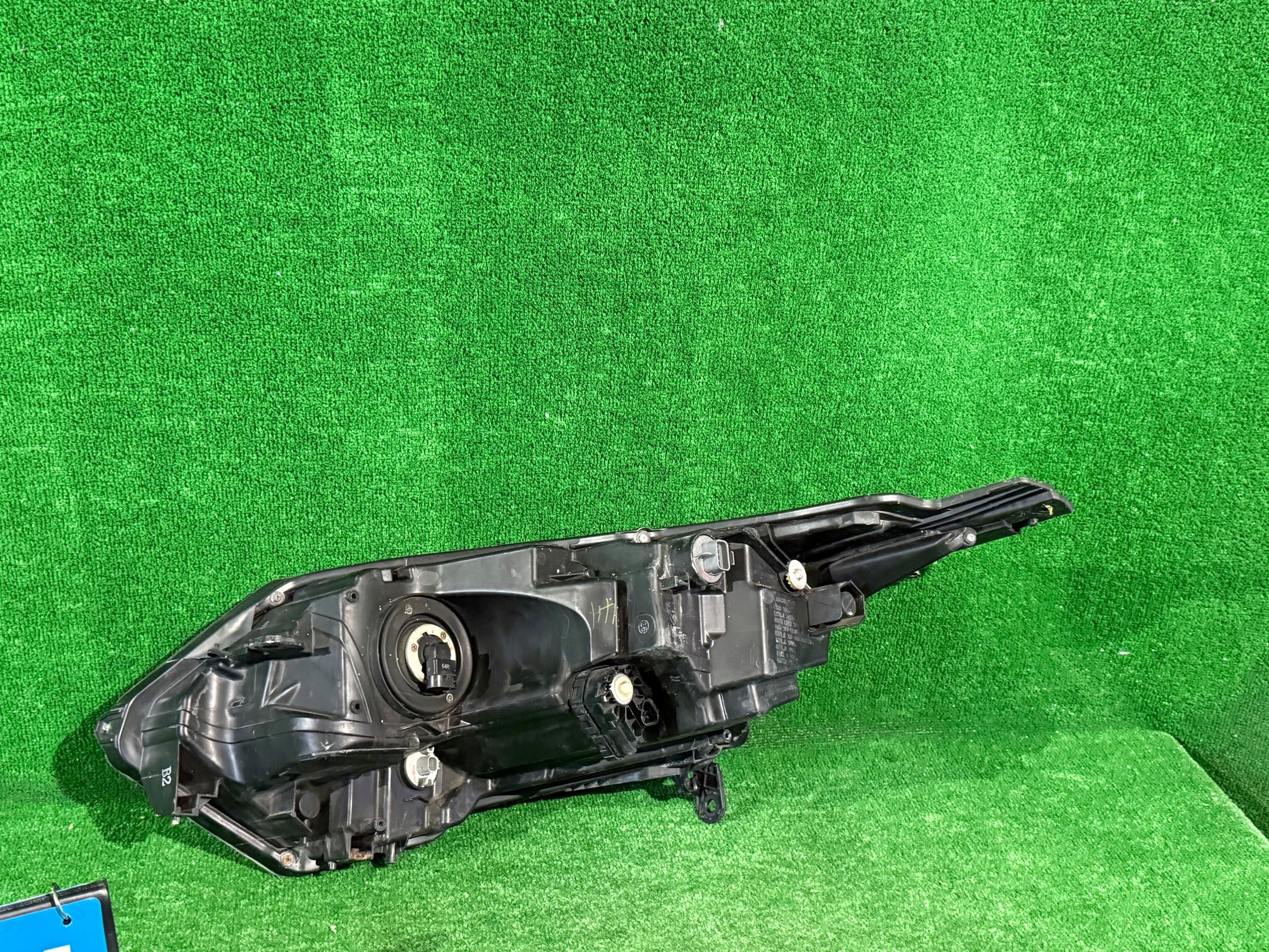 REFLEKTOR right HONDA CR-V II FULL LED NR:671