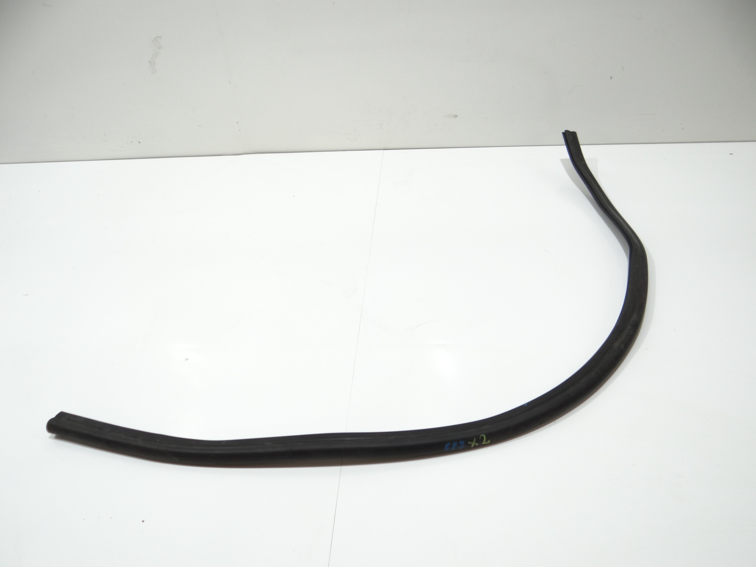 gasket bonnets BMW E87 7060564