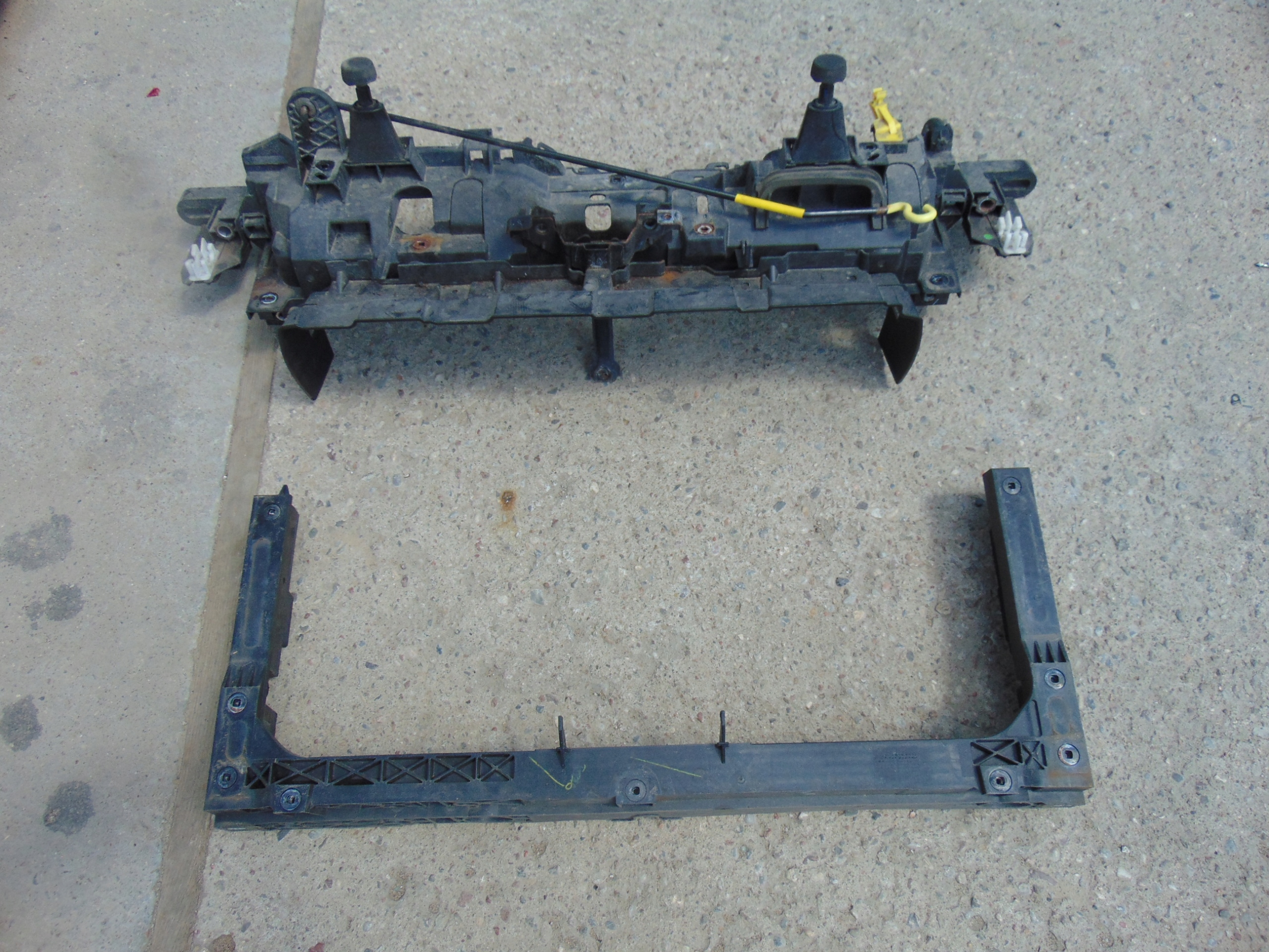 ПЕРЕДНЯ ПАНЕЛЬ ПЕРЕДНІЙ ПОСИЛЕННЯ ПЕРЕДНІЙ ПЕРЕД FORD ECOSPORT Mk2 1.0 ECOBOOST