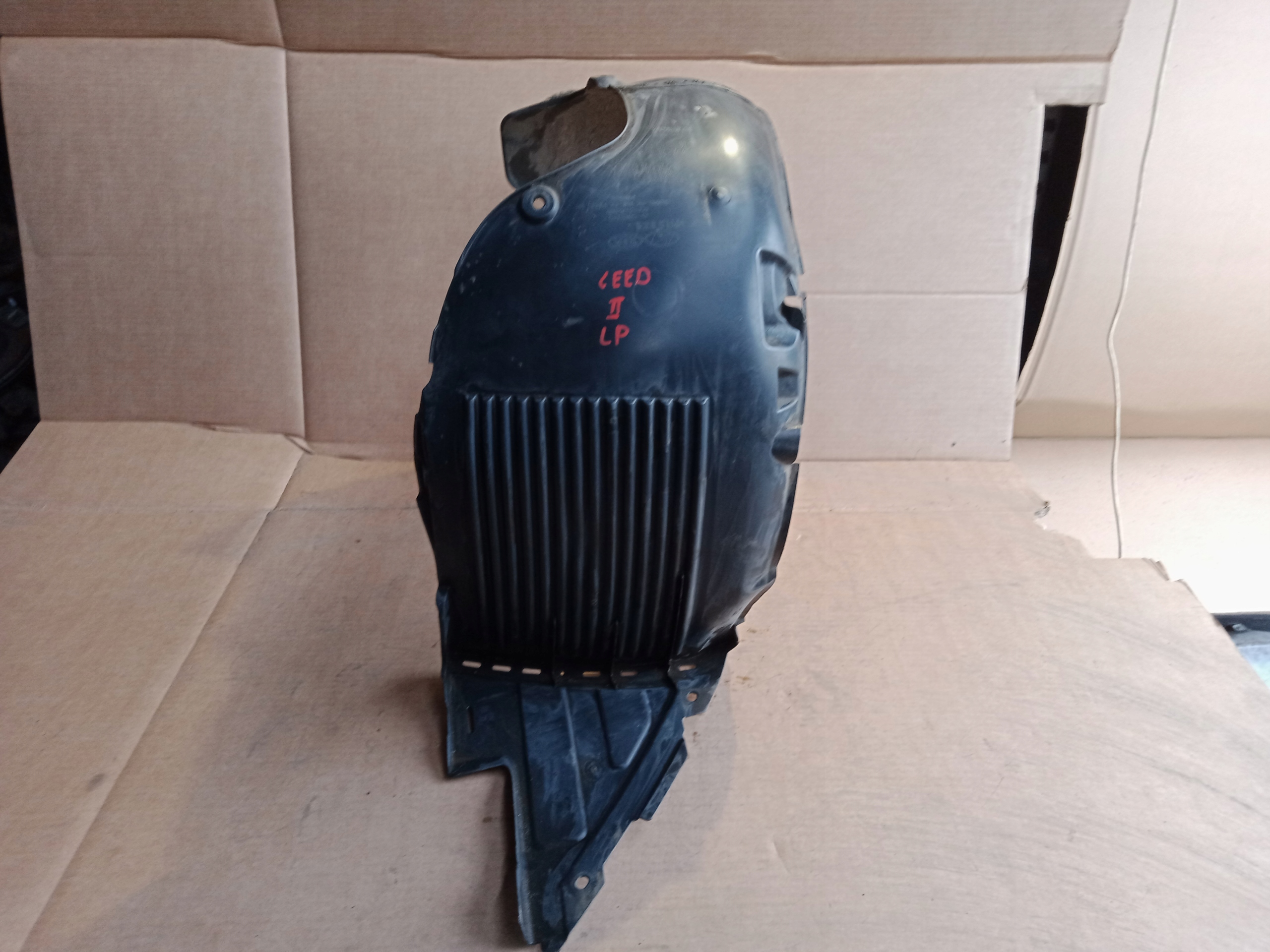 KIA CEED II NADKOLE LEWY PRAWY PRZÓD 2012-