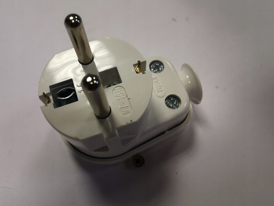 Wtyczka kątowa rozbieralna WT-16U Rodzaj inne