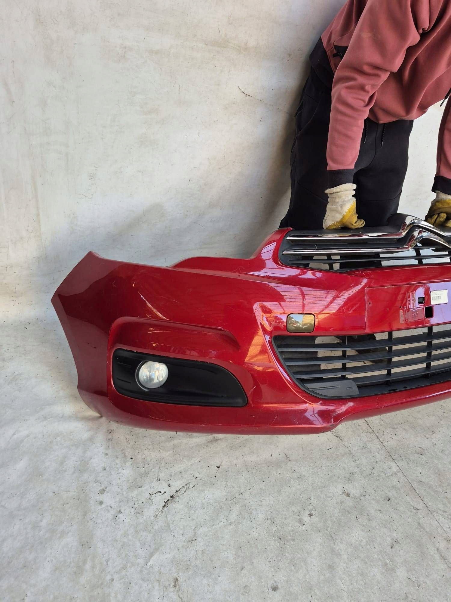 CITROEN C4 II 2 10- bumper front front without DZIUR 9676285080A