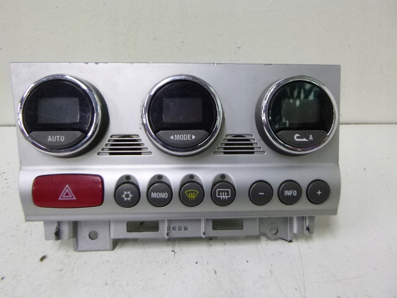 UNITE COMMANDE CLIMA BOUCHES BUSES ALFA ROMEO 156 01R.