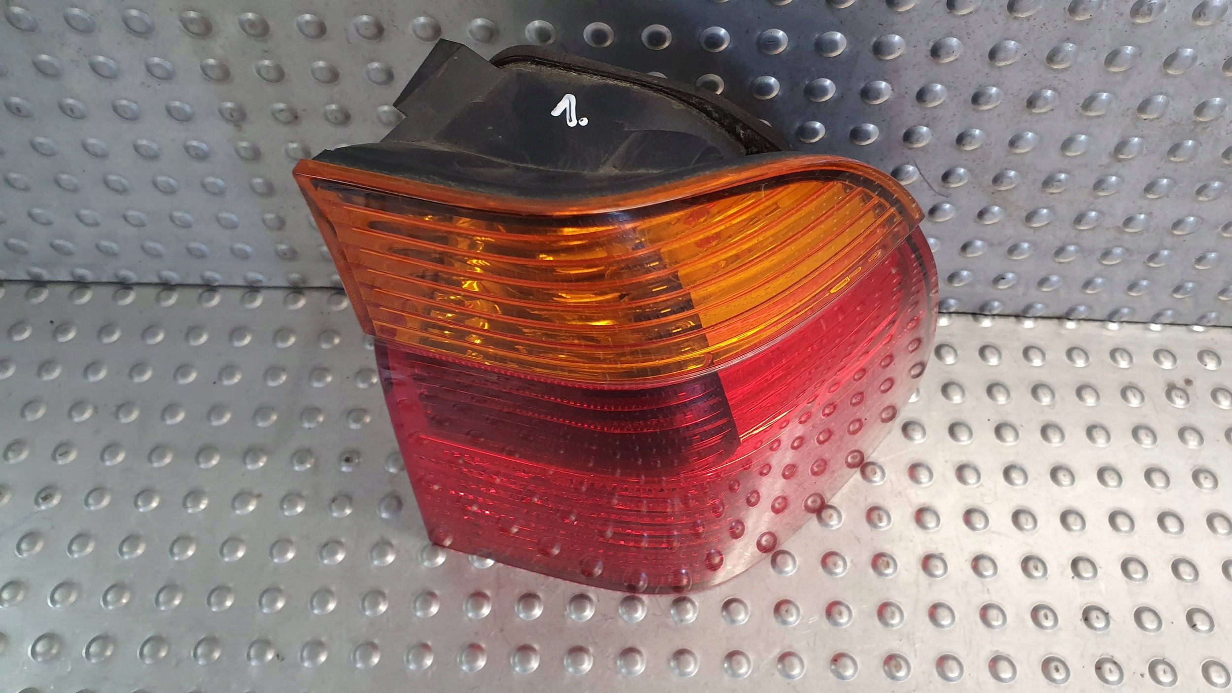 light rear part right BMW 5 E39 KOMBI LIFT 6900214 95