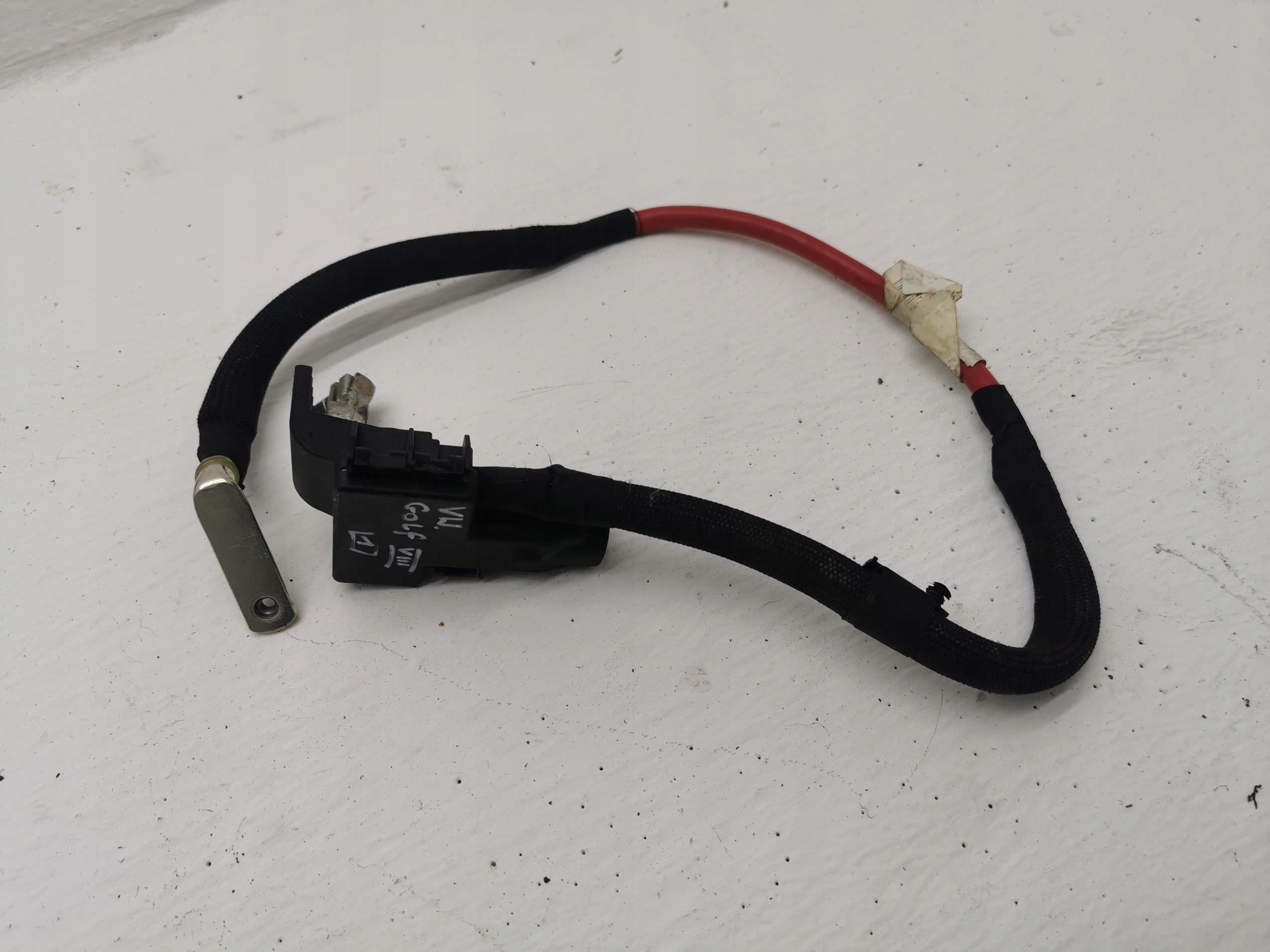 Klemme AKUMULATORA plus VW GOLF VII 5WA937548A