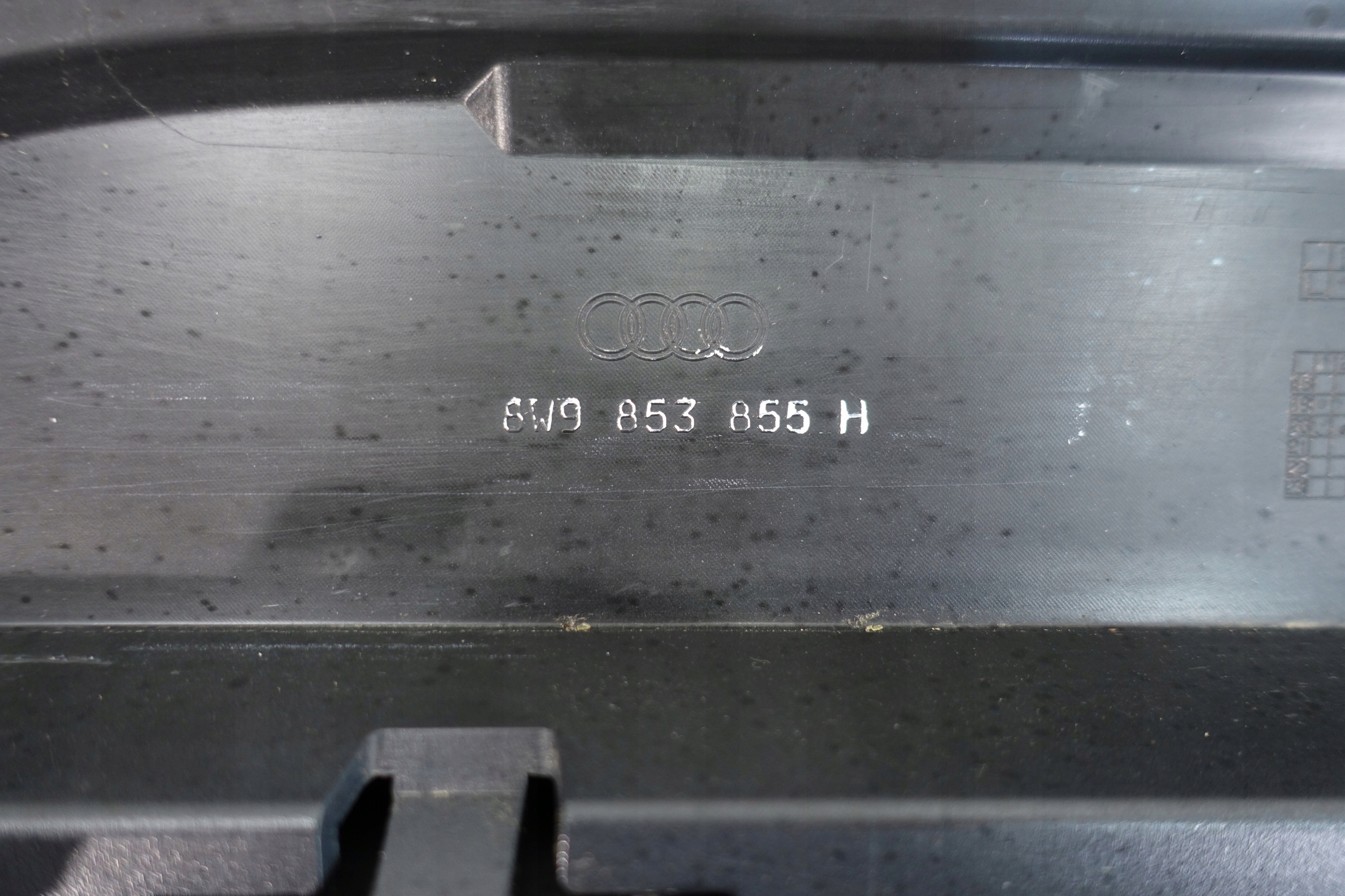 moulding threshold left AUDI A4 B9 LIFT KOMBI ALLROAD