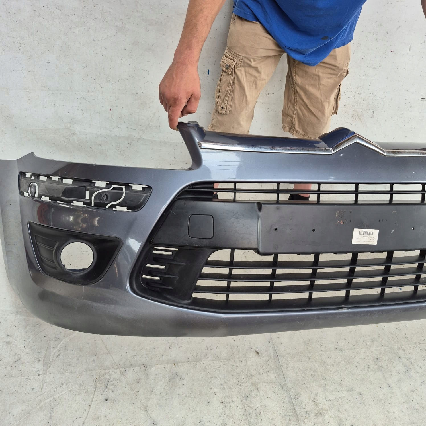 CITROEN C4 and 1 LIFT 08-10 bumper front front