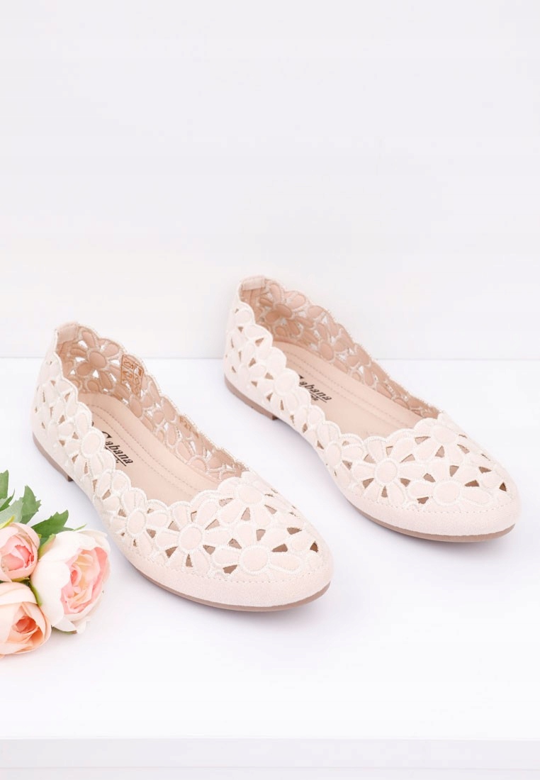 R.42 BEŻOWE BALERINKI DAMSKIE AŻUROWE BUTY PŁASKIE WKŁADKA EKOSKÓRA WYGODNE Rozmiar 42