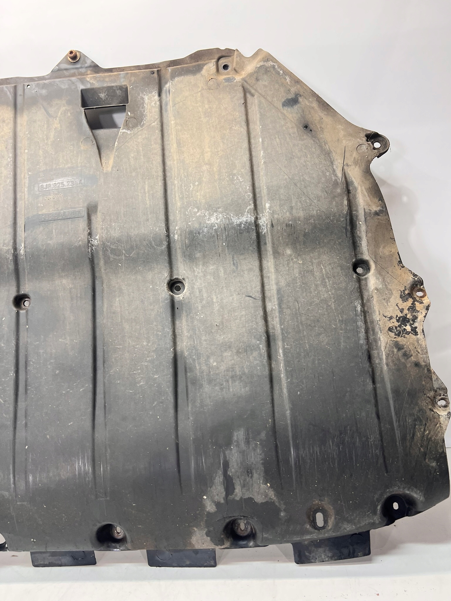 cover below engine cover AUDI TT 8J8825235