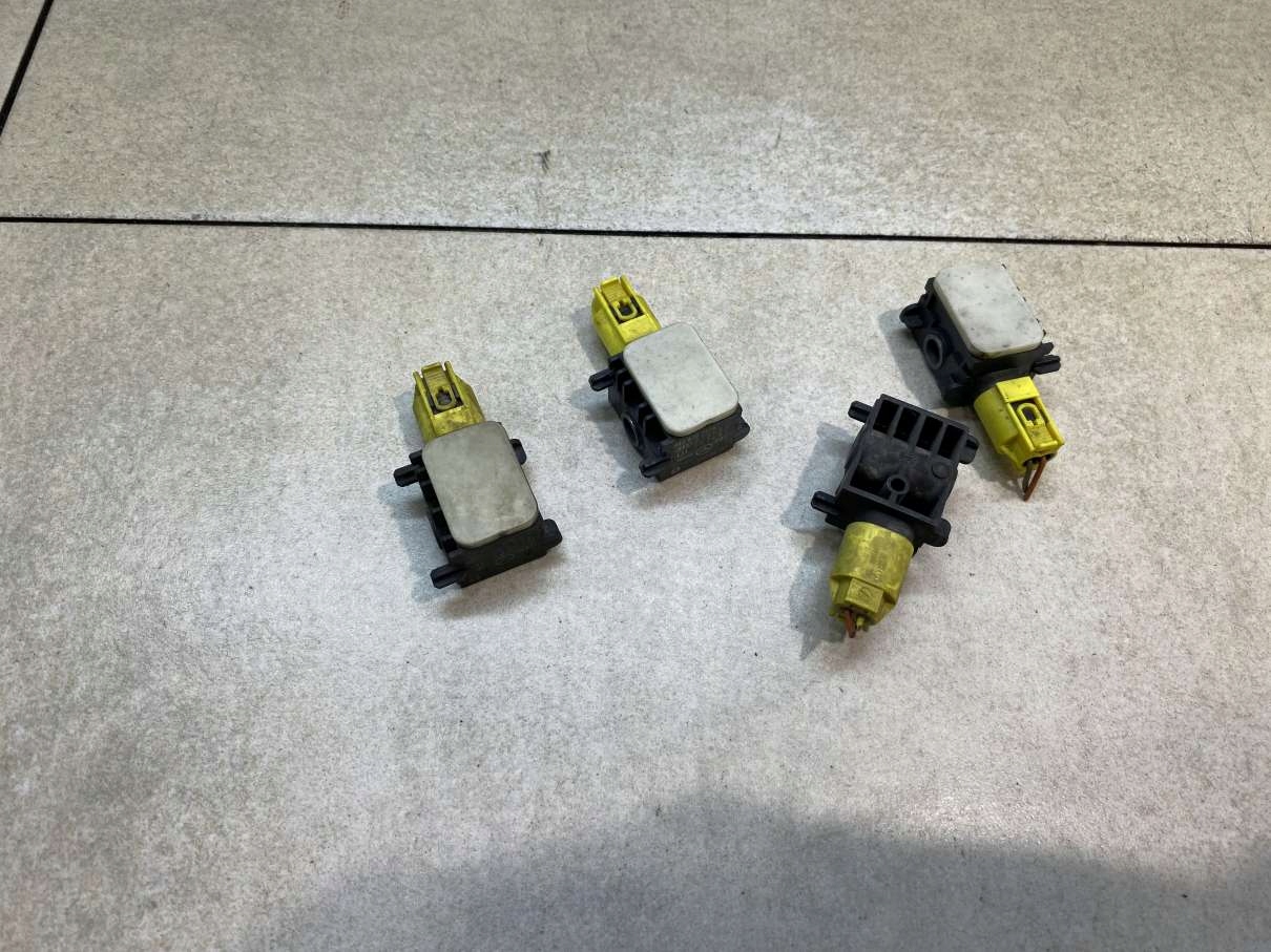 Crashsensor Drucksensor MERCEDES W251 3.0 CDI V6 0038202826