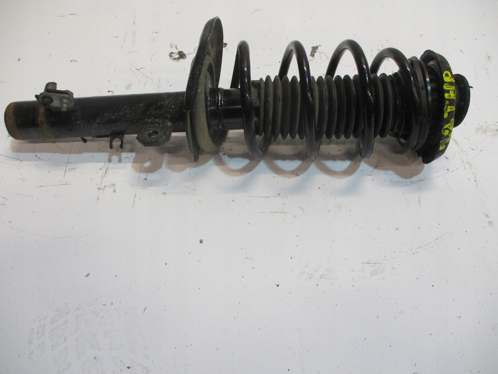 STOSSDÄMPFER LINKS CITROEN C3 AIRCROSS 1,2THP