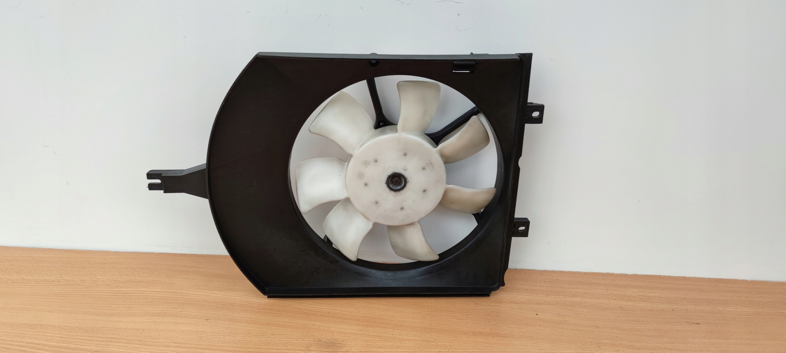 VOLVO S40 V40 ventilátor chladiče originál BDB
