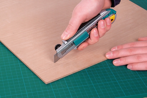 WOLFCRAFT NÓŻ METALOWY Z OSTRZEM 18mm, 8 OSTRZY Rodzaj nóż