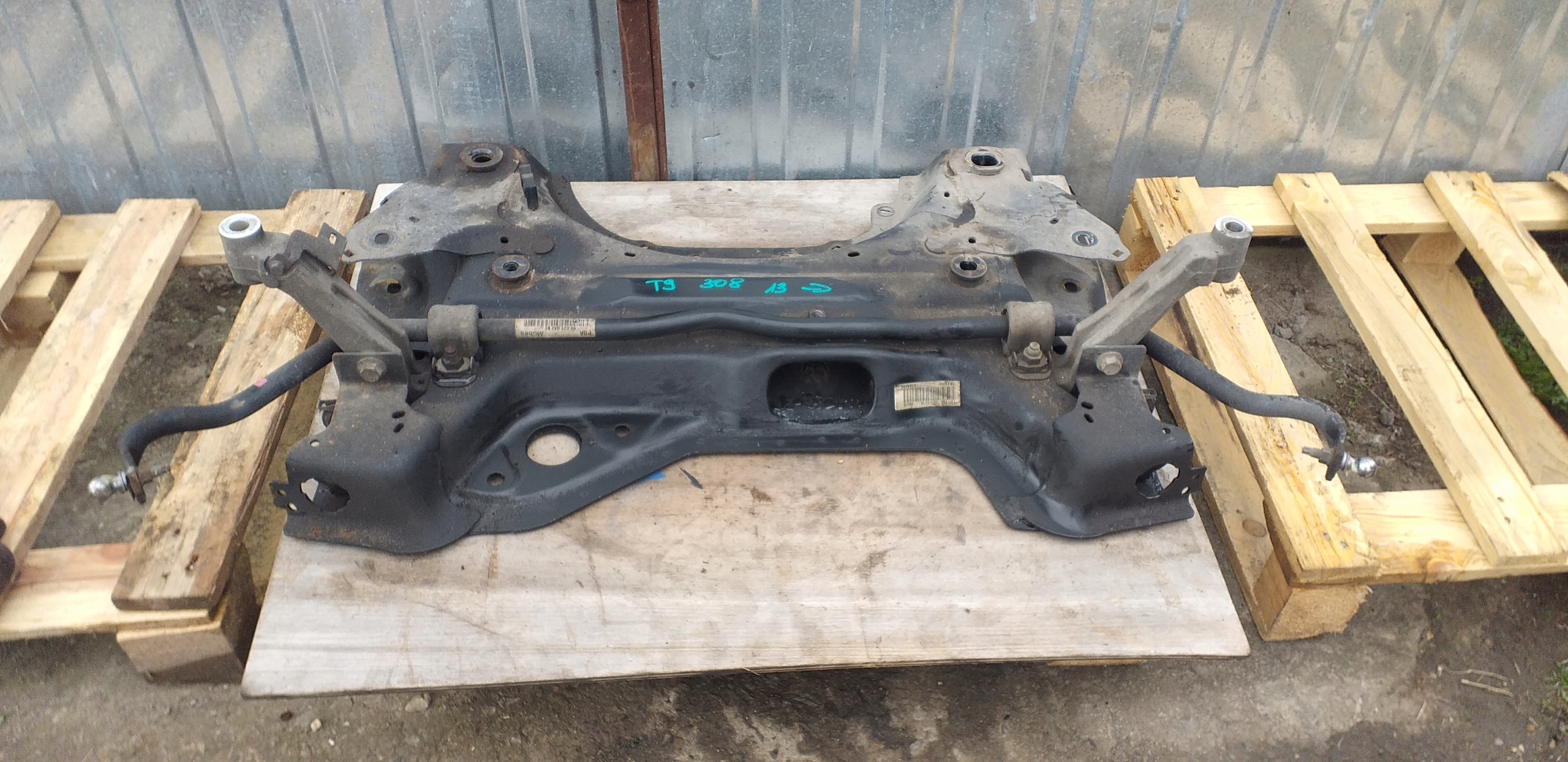 PEUGEOT 308 II T9 13r- Sanki kołyska wózek belka przód 1.2 1.6