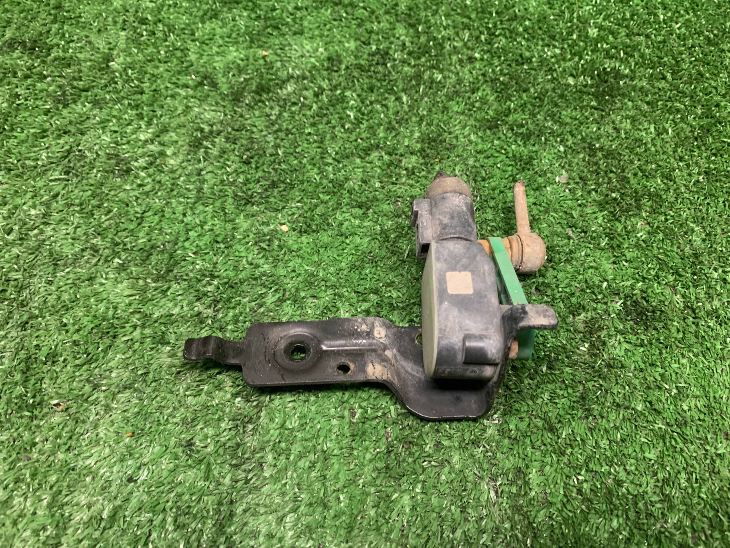 Sensor poziomowania lichte Leuchten Audi A6 C6