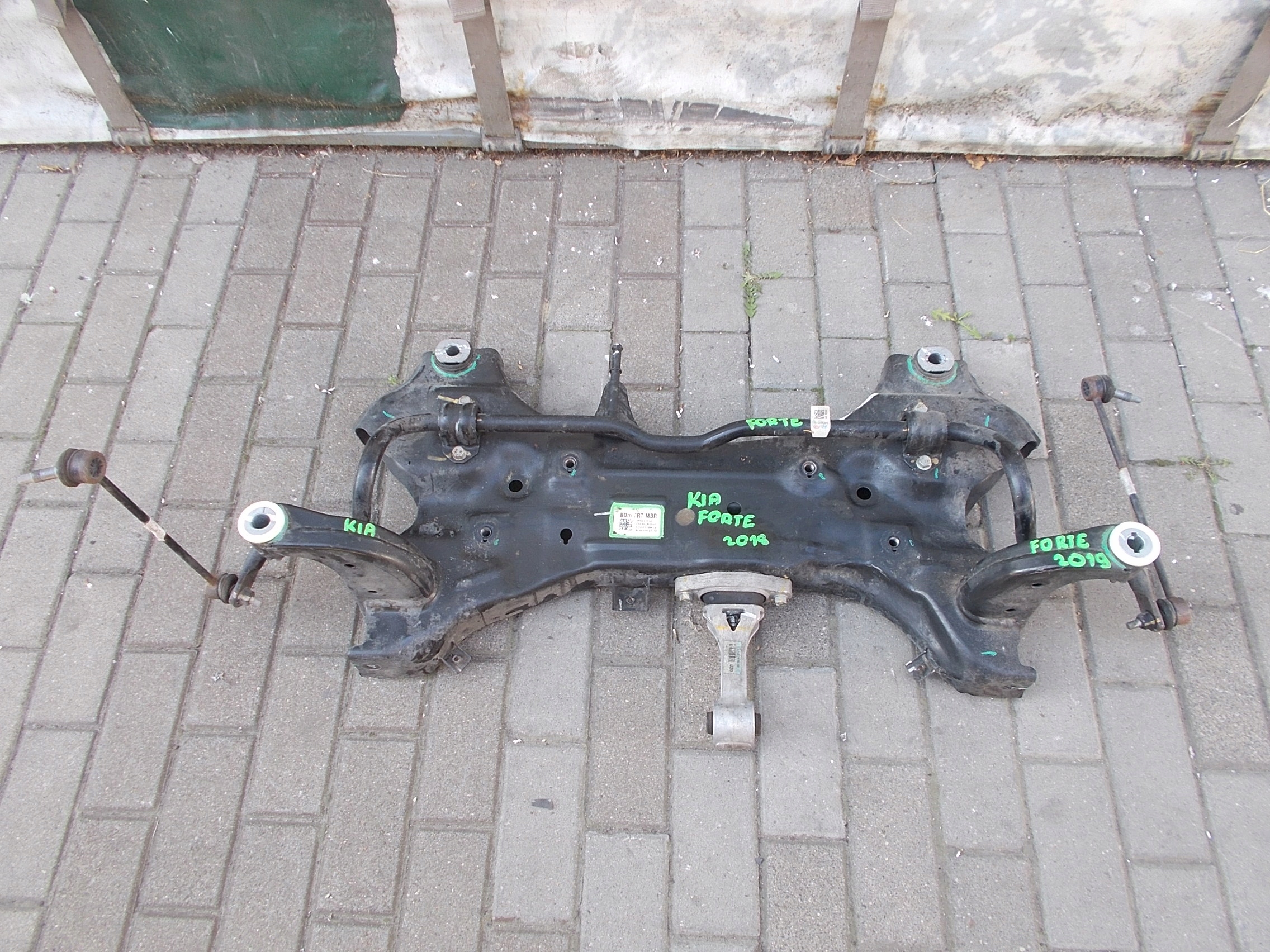 KIA FORTE WÓZEK SANKI PRZÓD