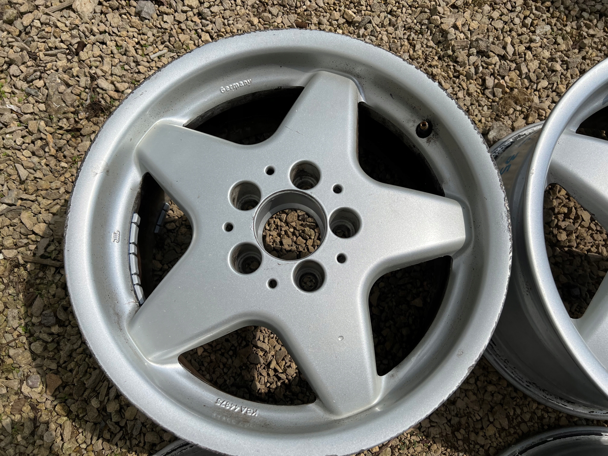 Mercedes W201 C 203 E211 KBA 44875 Komplet Felg Producent felg Mercedes-Benz OE