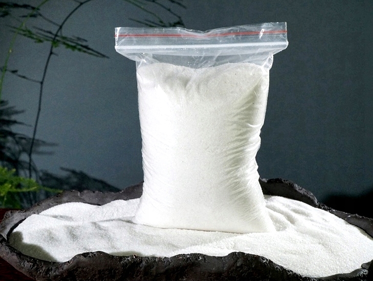 

Piasek Biały żwirek beż kwarcowy dolomitowy 20KG