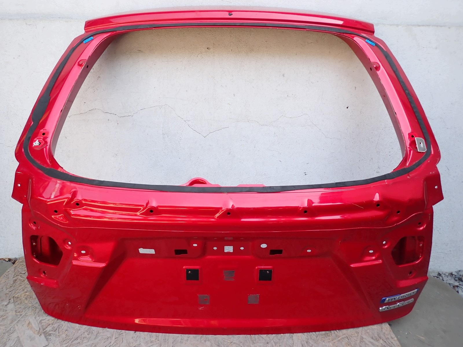 boot door cover boot SUZUKI IGNIS 3 III MF 2017- 69100-62R00-000
