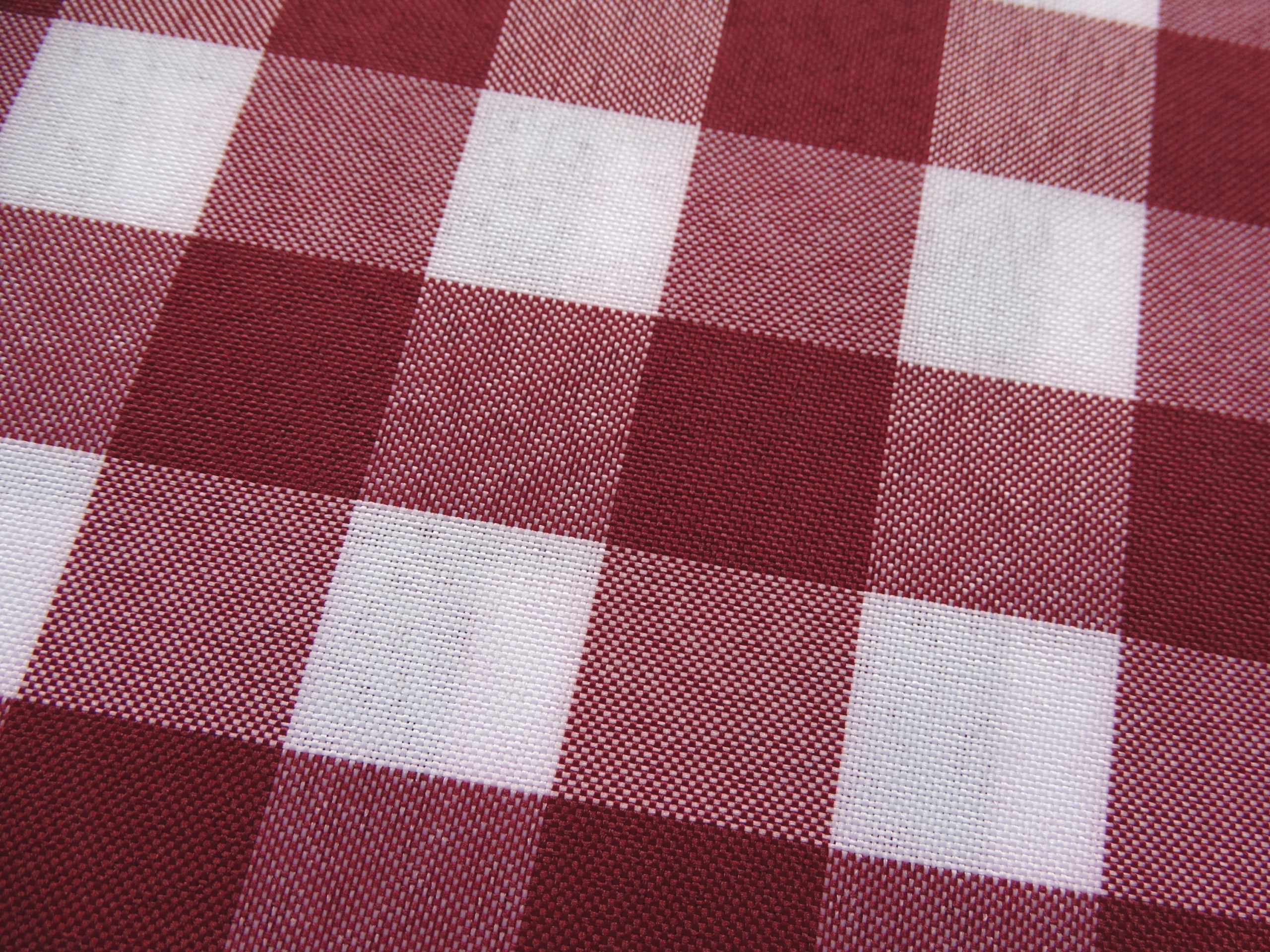 

Mg Tkanina plamoodporna Kratka Bordo 2x2 Nowy